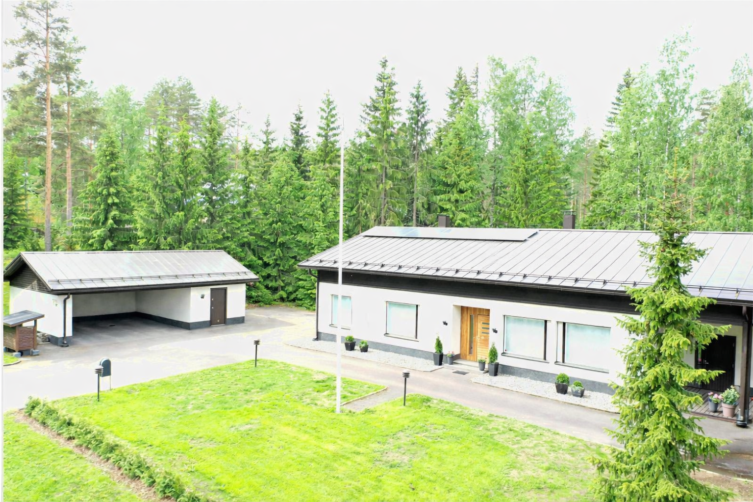 Karhunkatu 1, Jalkaranta, Lahti