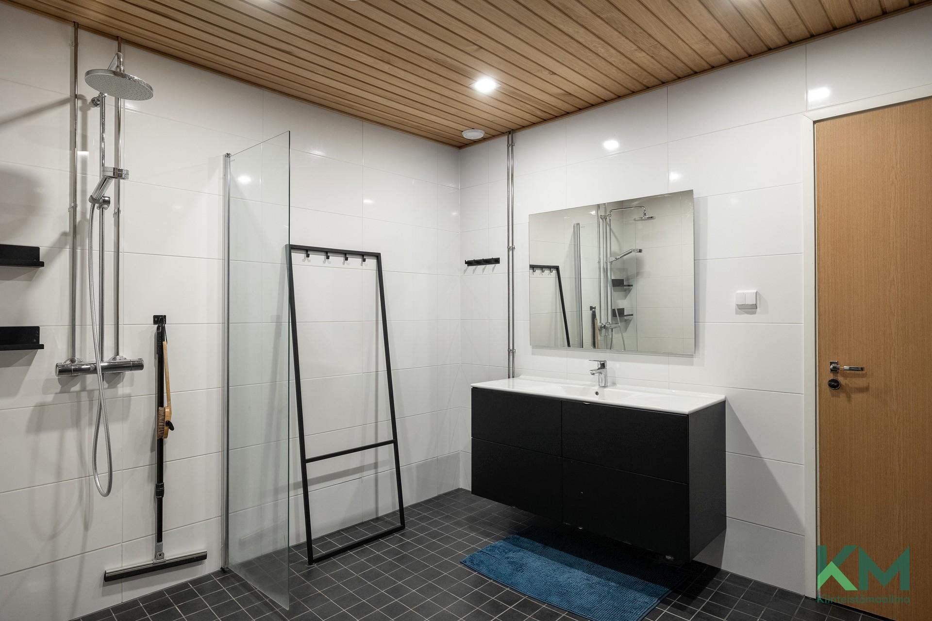 Karhunkatu 1, Jalkaranta, Lahti