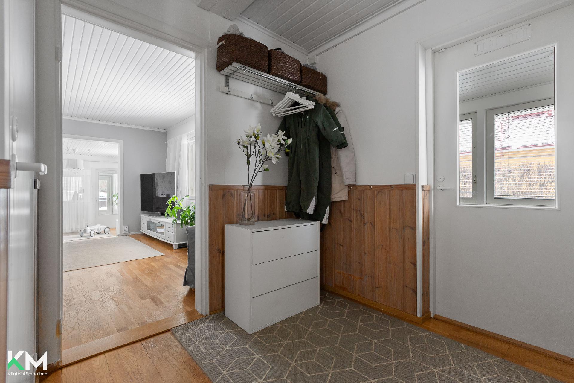 Suorankulmankatu 14, Laune, Lahti