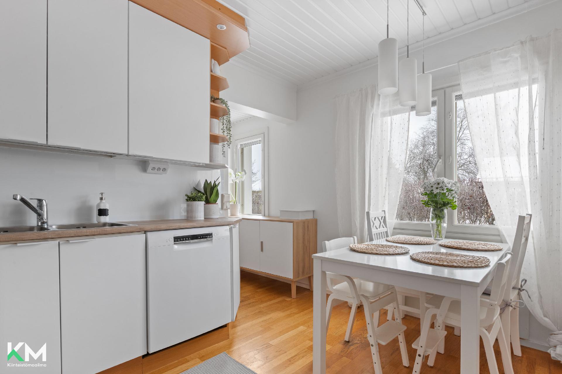 Suorankulmankatu 14, Laune, Lahti