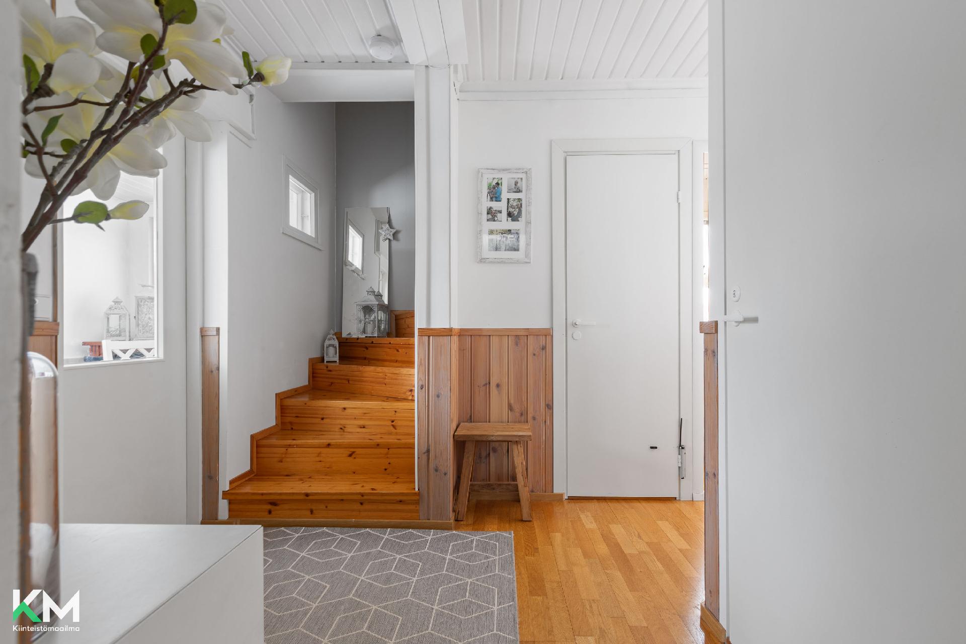 Suorankulmankatu 14, Laune, Lahti