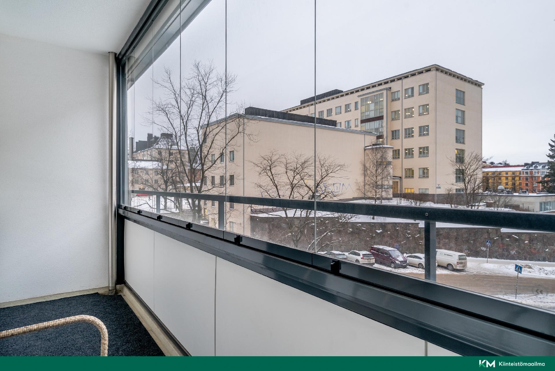 Porvoonkatu 1, Alppiharju, Helsinki