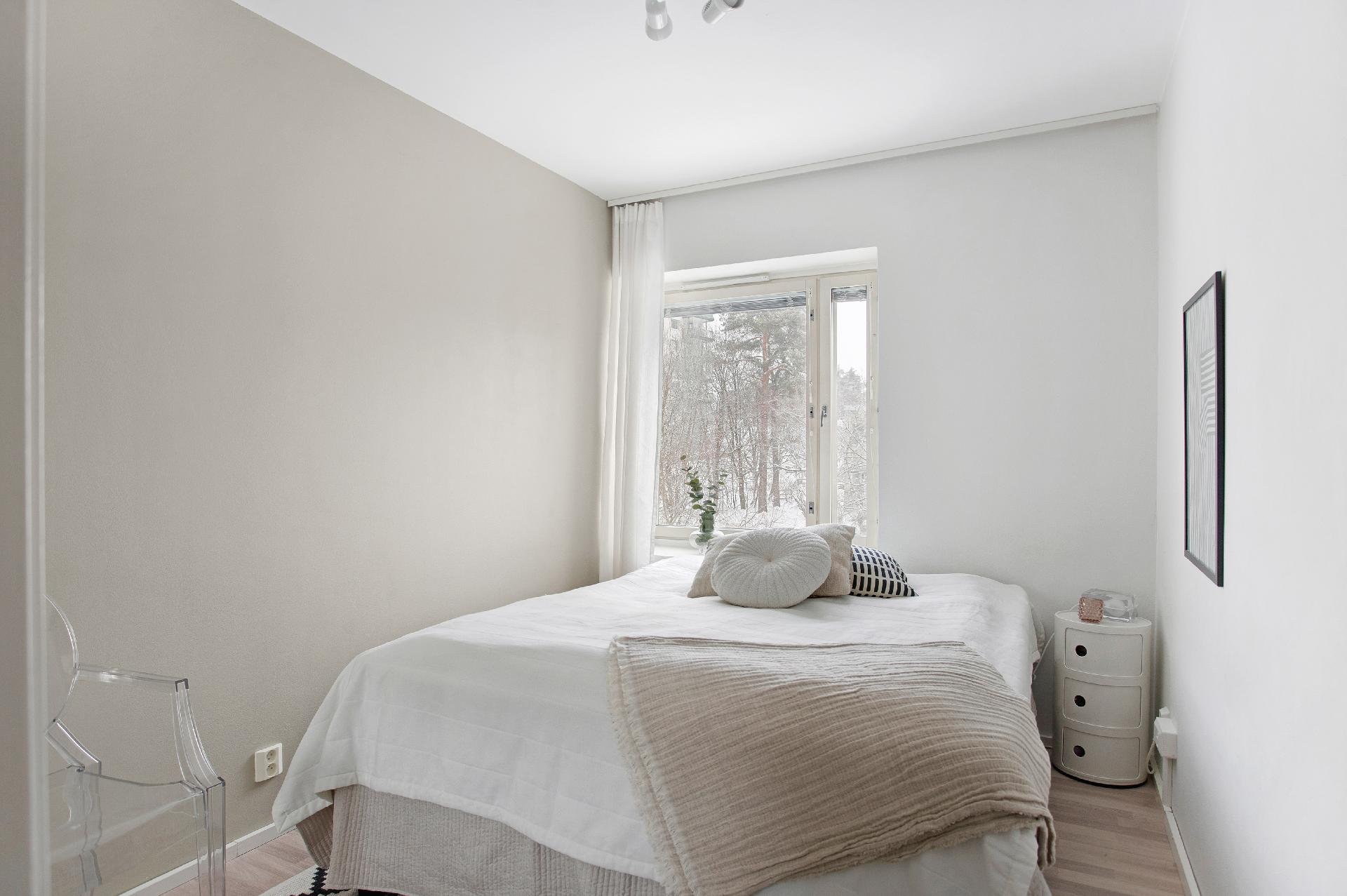 Konalantie 12, Pitäjänmäki, Helsinki