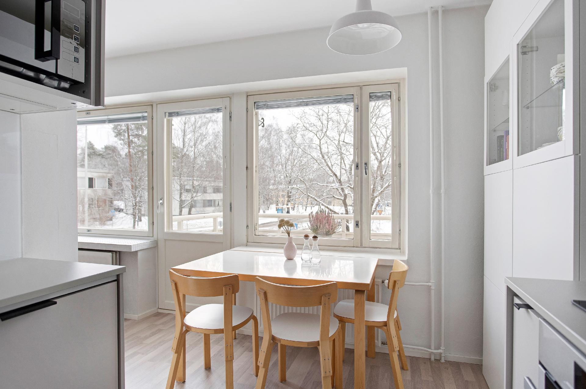 Konalantie 12, Pitäjänmäki, Helsinki