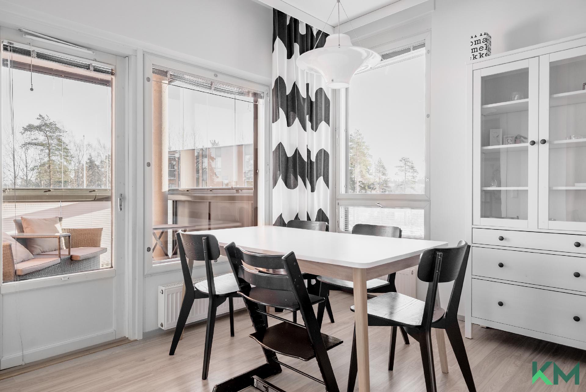 Kivijatatie 11, Kivikko, Helsinki