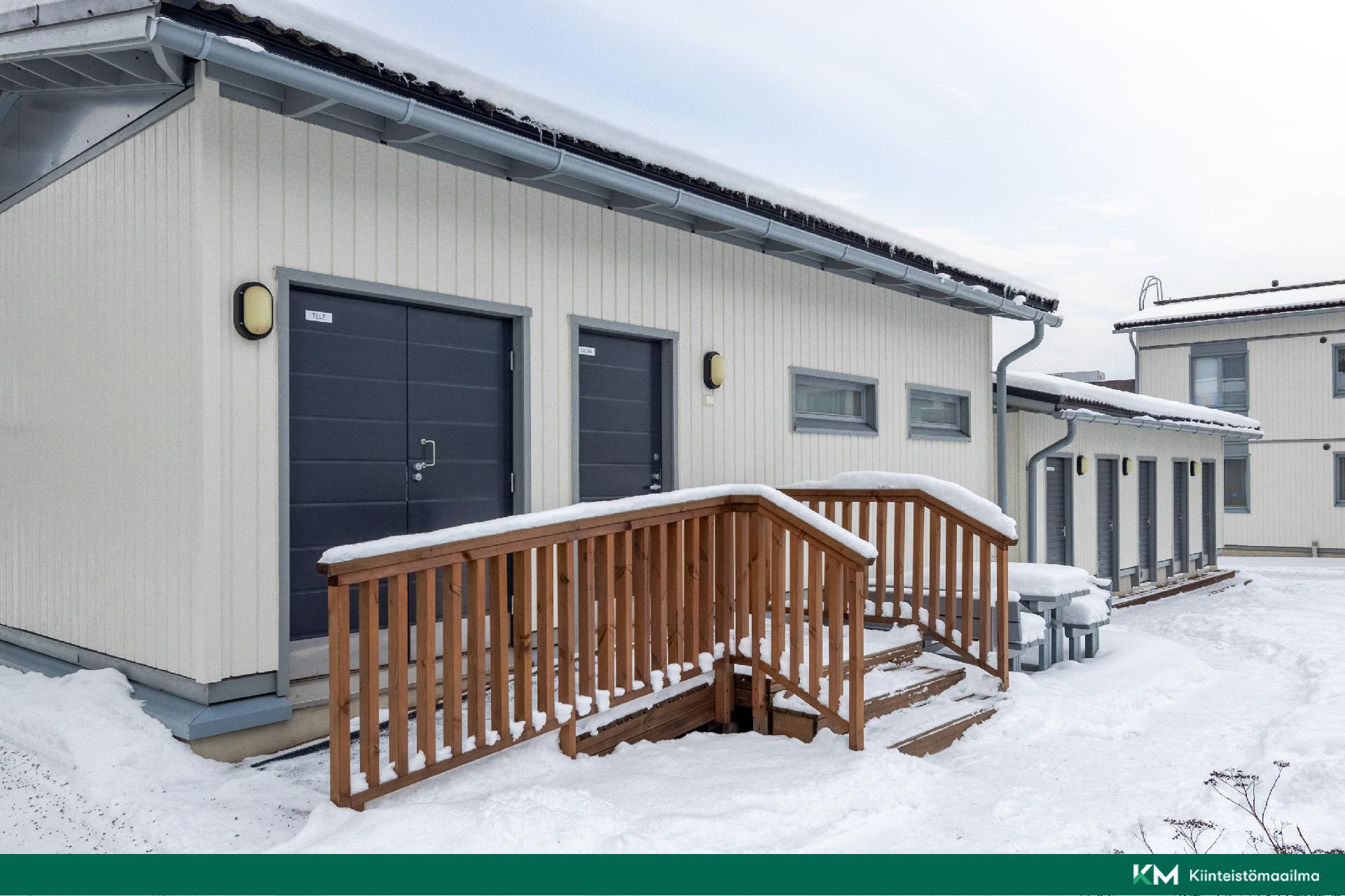 yhtiön saunarakennus