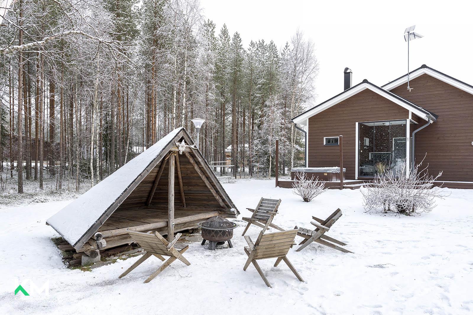 Elokuja 14, Tikkasenharju, Ii