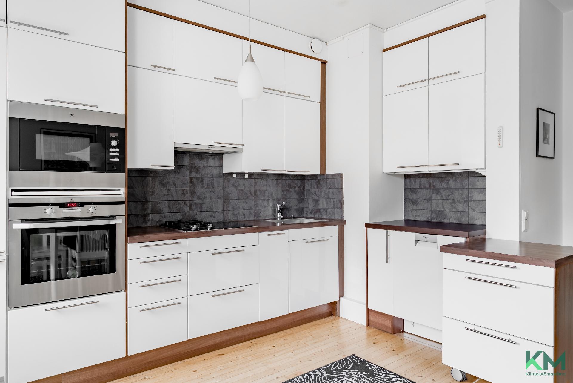 Kuusitie 8, Meilahti, Helsinki