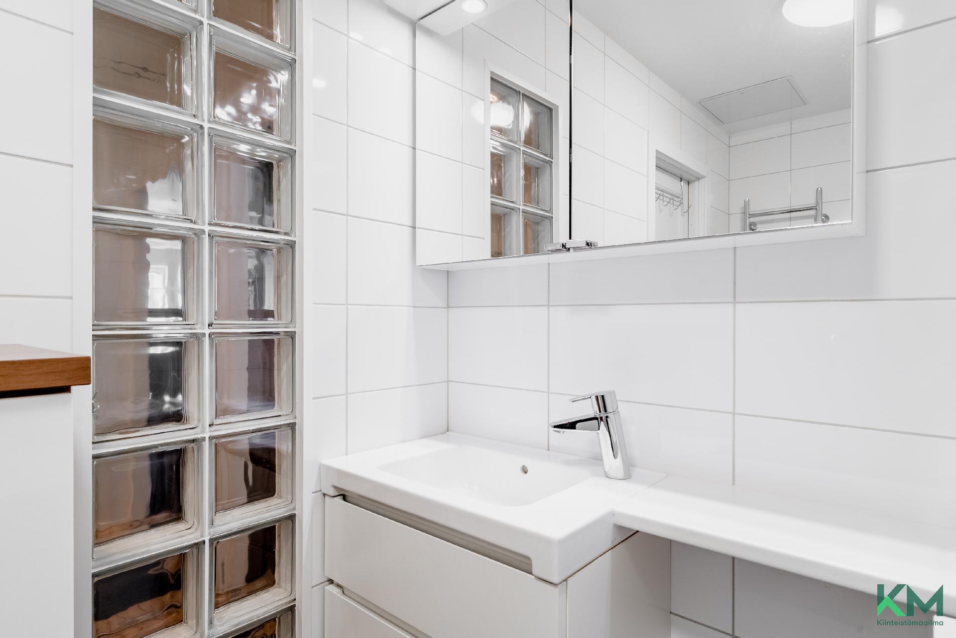 Kuusitie 8, Meilahti, Helsinki