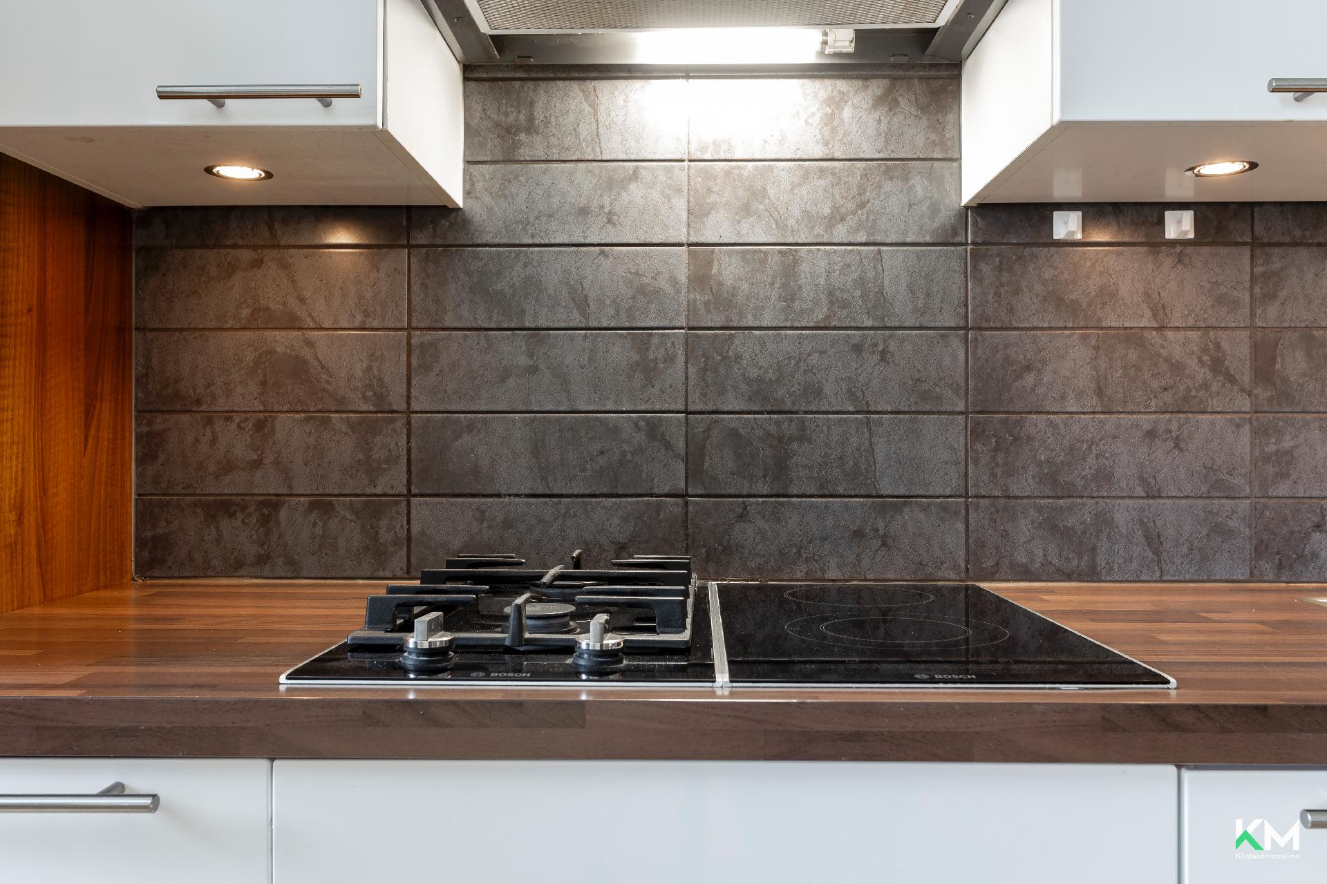 Kuusitie 8, Meilahti, Helsinki