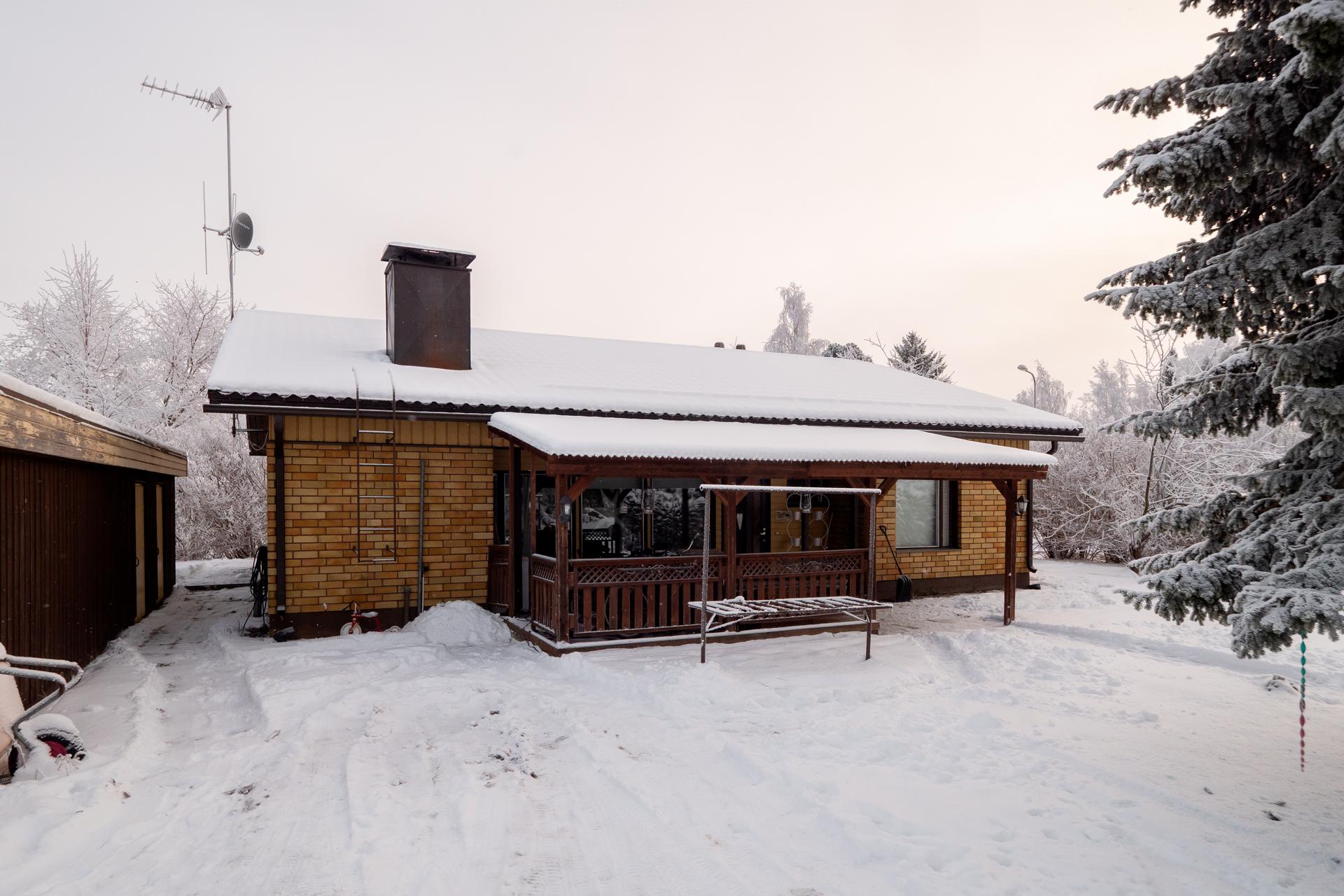 Nykyrintie 7, Muhos, Muhos