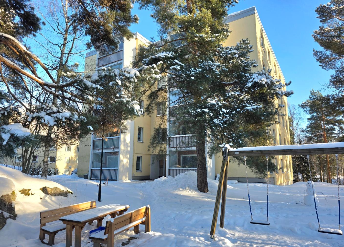 Pyhätunturintie 1, Mellunmäki, Helsinki