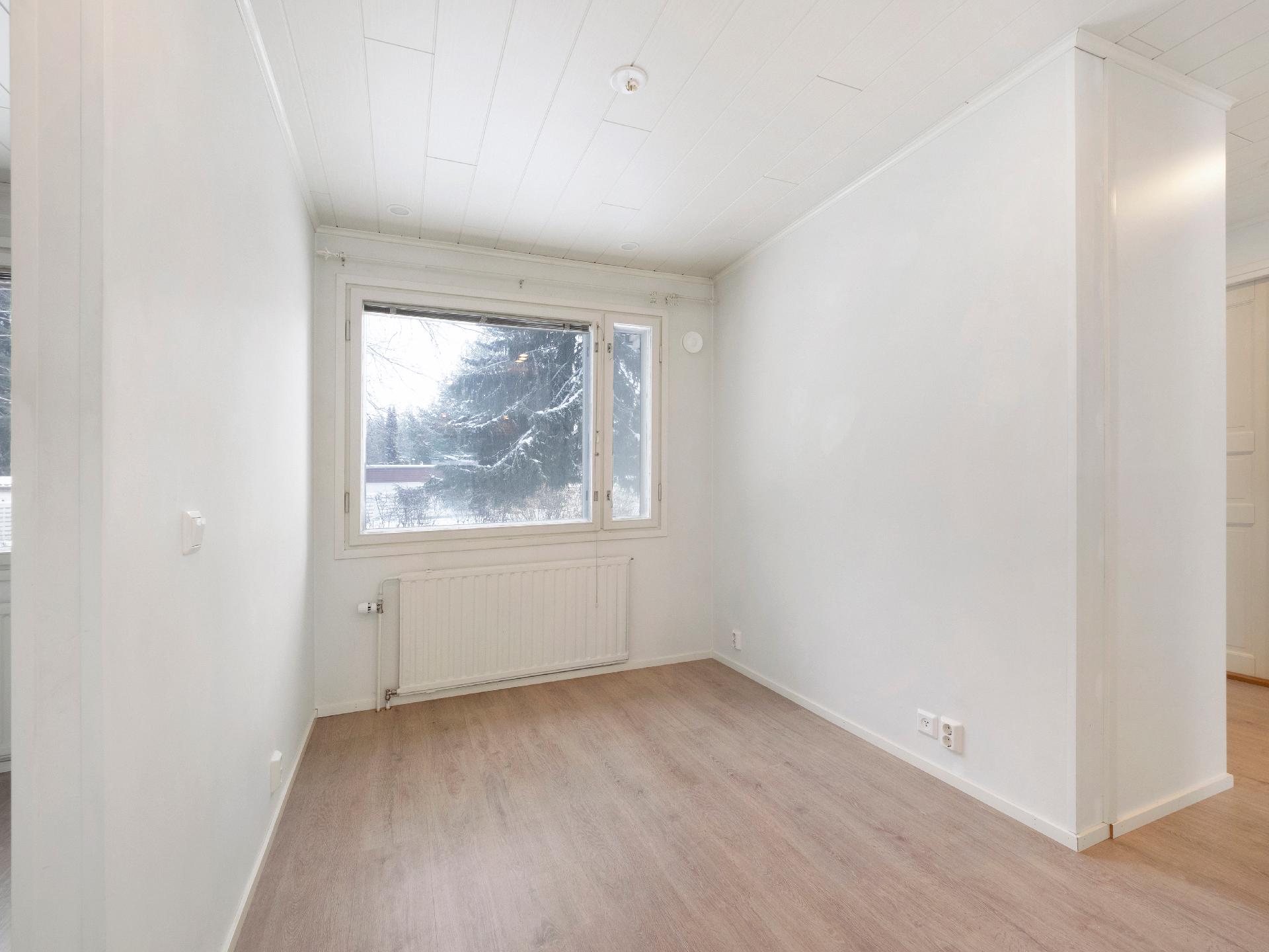 Kuusitie 2, Linnunlahti, Joensuu