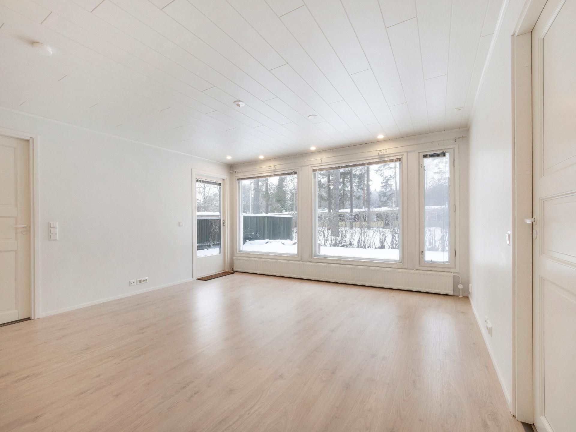 Kuusitie 2, Linnunlahti, Joensuu