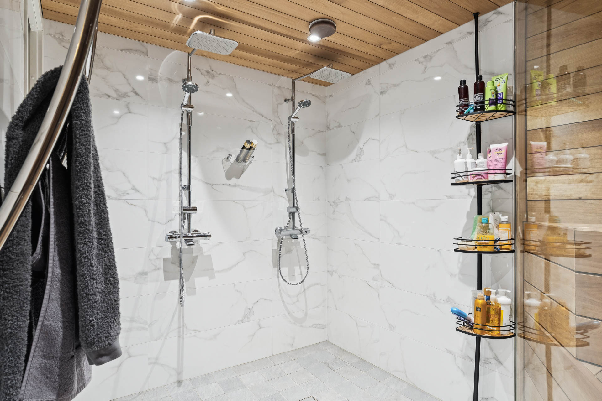 Mäenalus 20, Tapanila, Helsinki