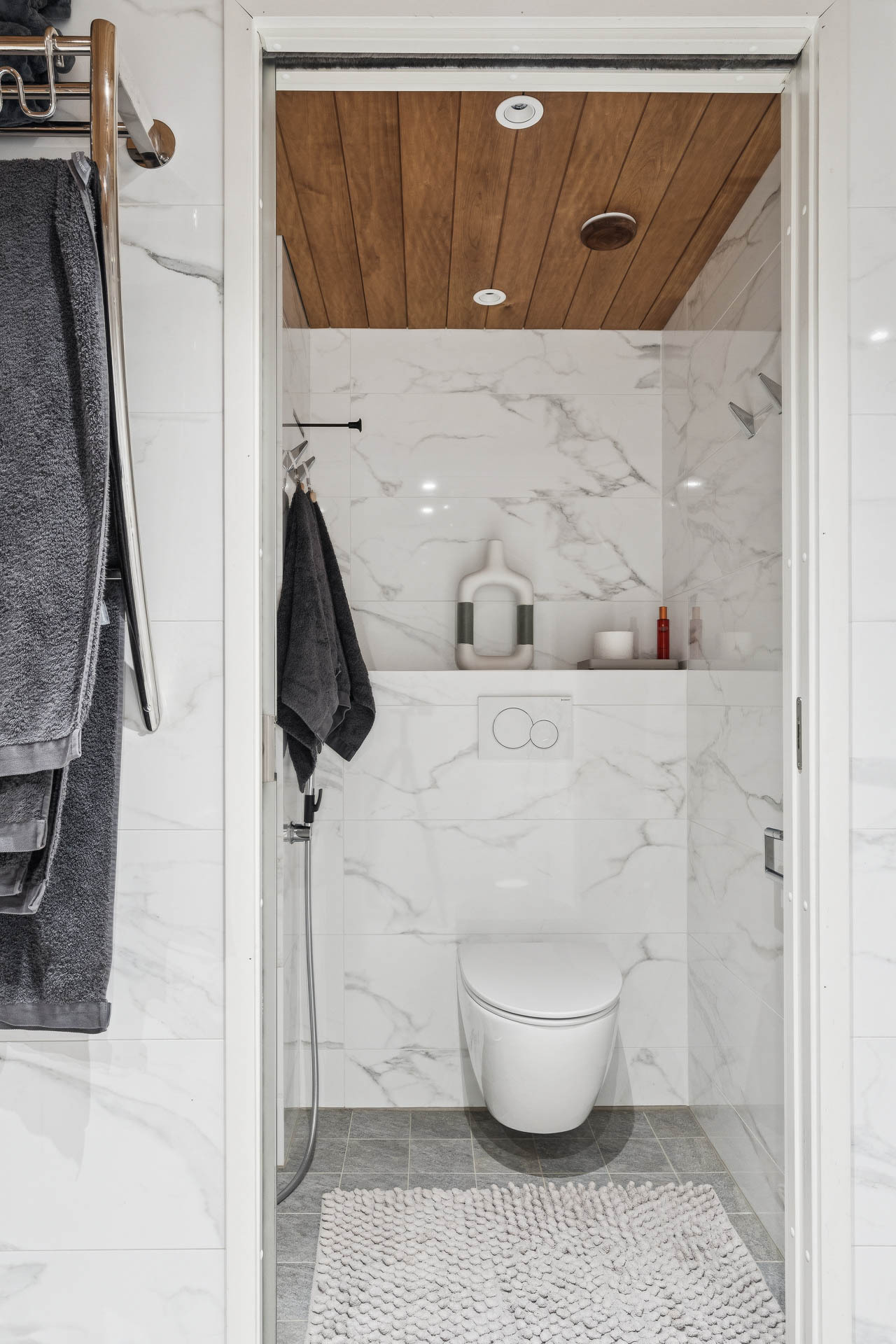 Mäenalus 20, Tapanila, Helsinki