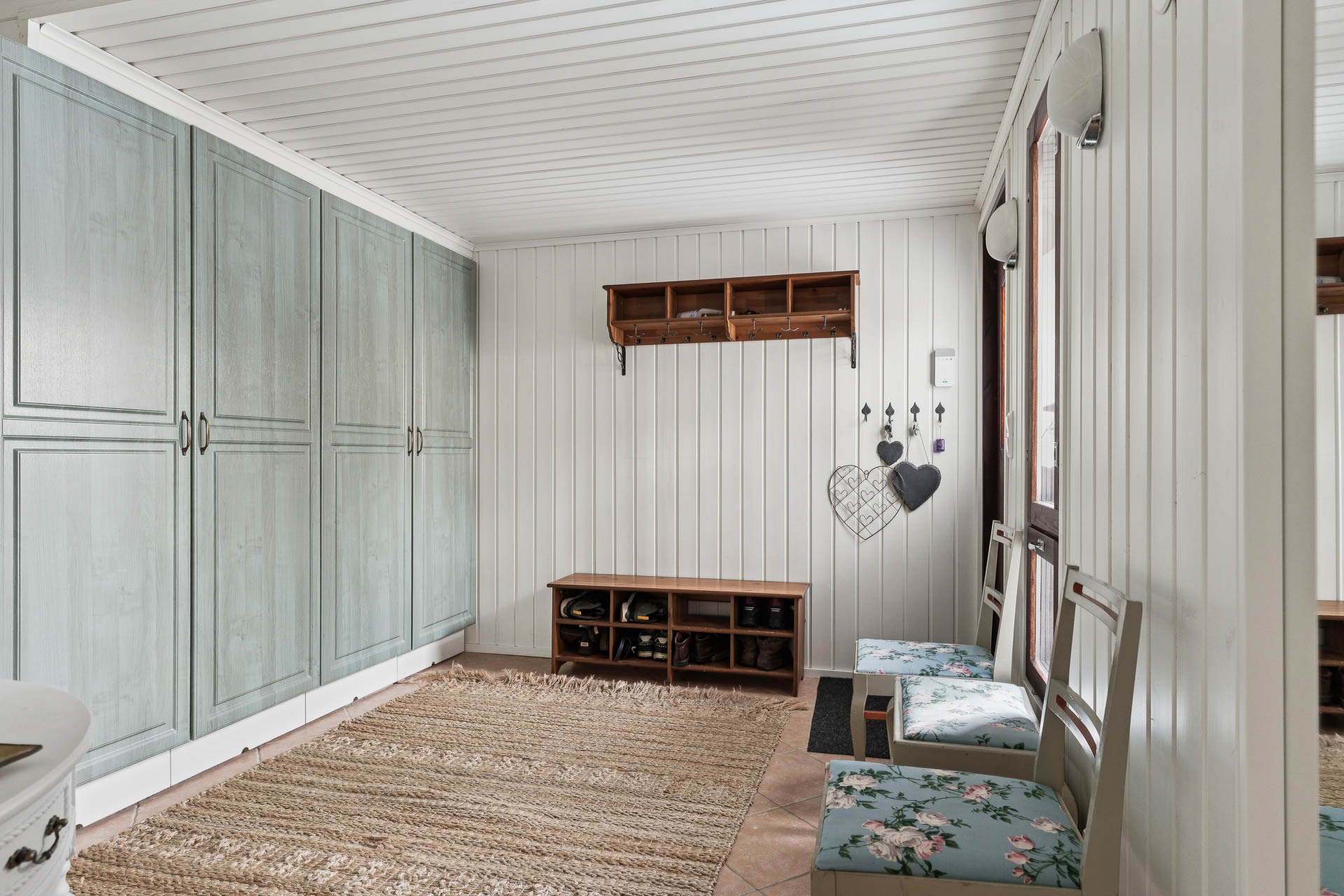 Mäenalus 20, Tapanila, Helsinki