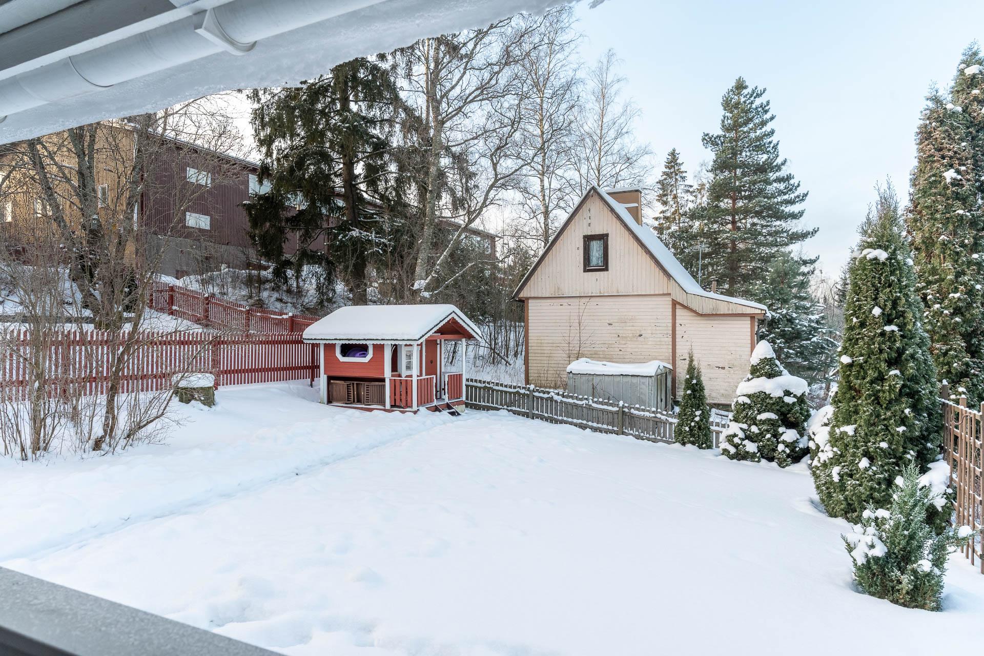 Mäenalus 20, Tapanila, Helsinki