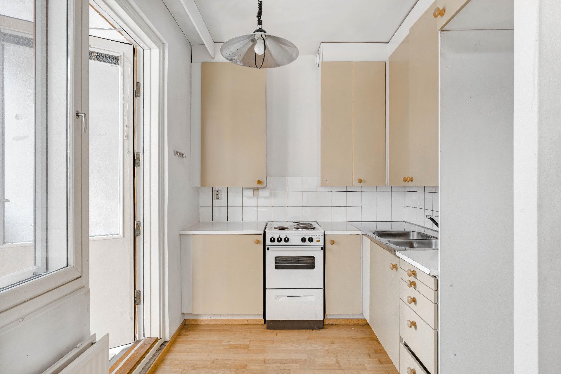 Kuparitie 10-12, Lassila, Helsinki