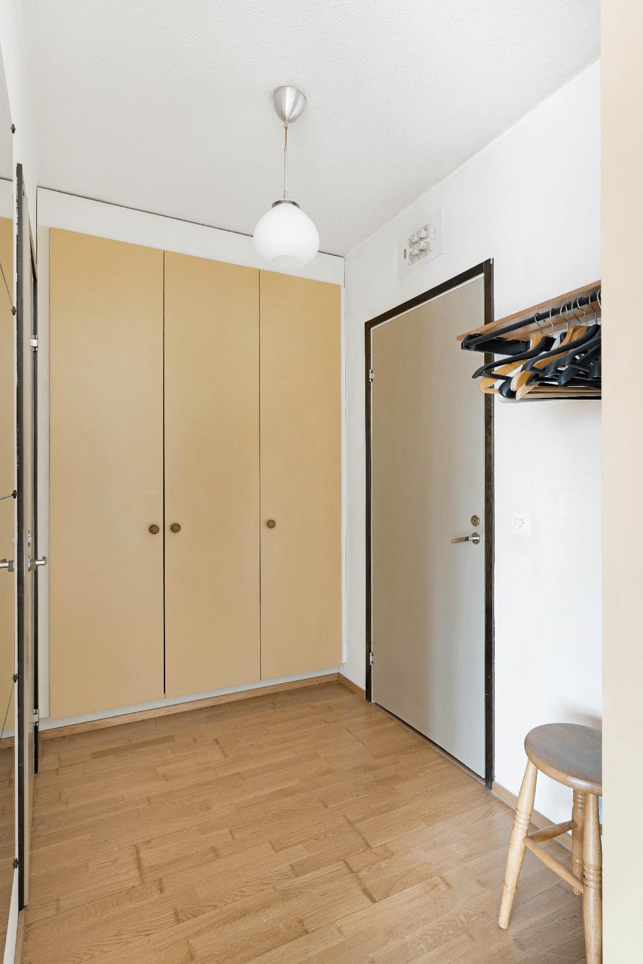 Kuparitie 10-12, Lassila, Helsinki