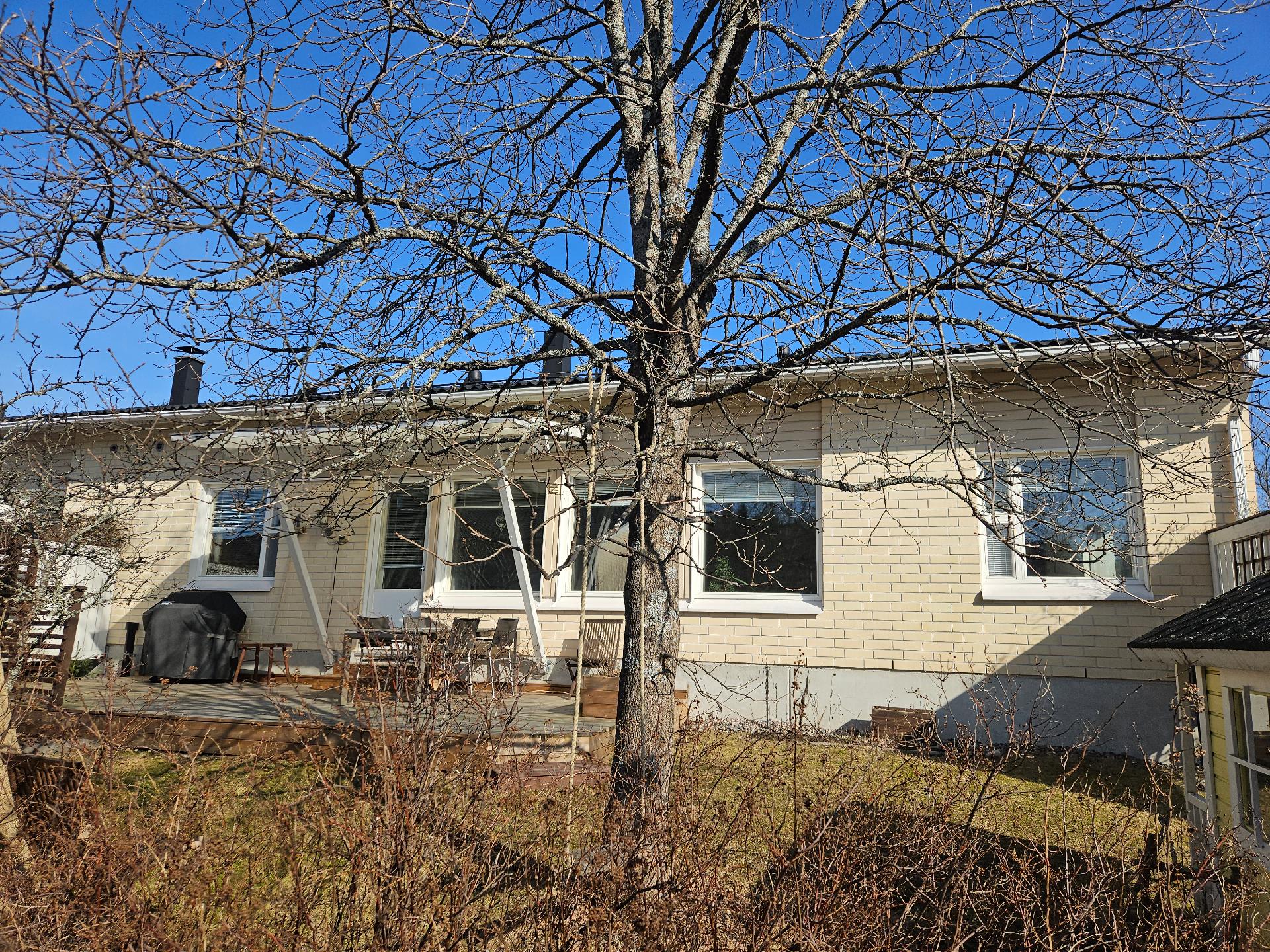 Kolapuuntie 2, Laaksolahti, Espoo