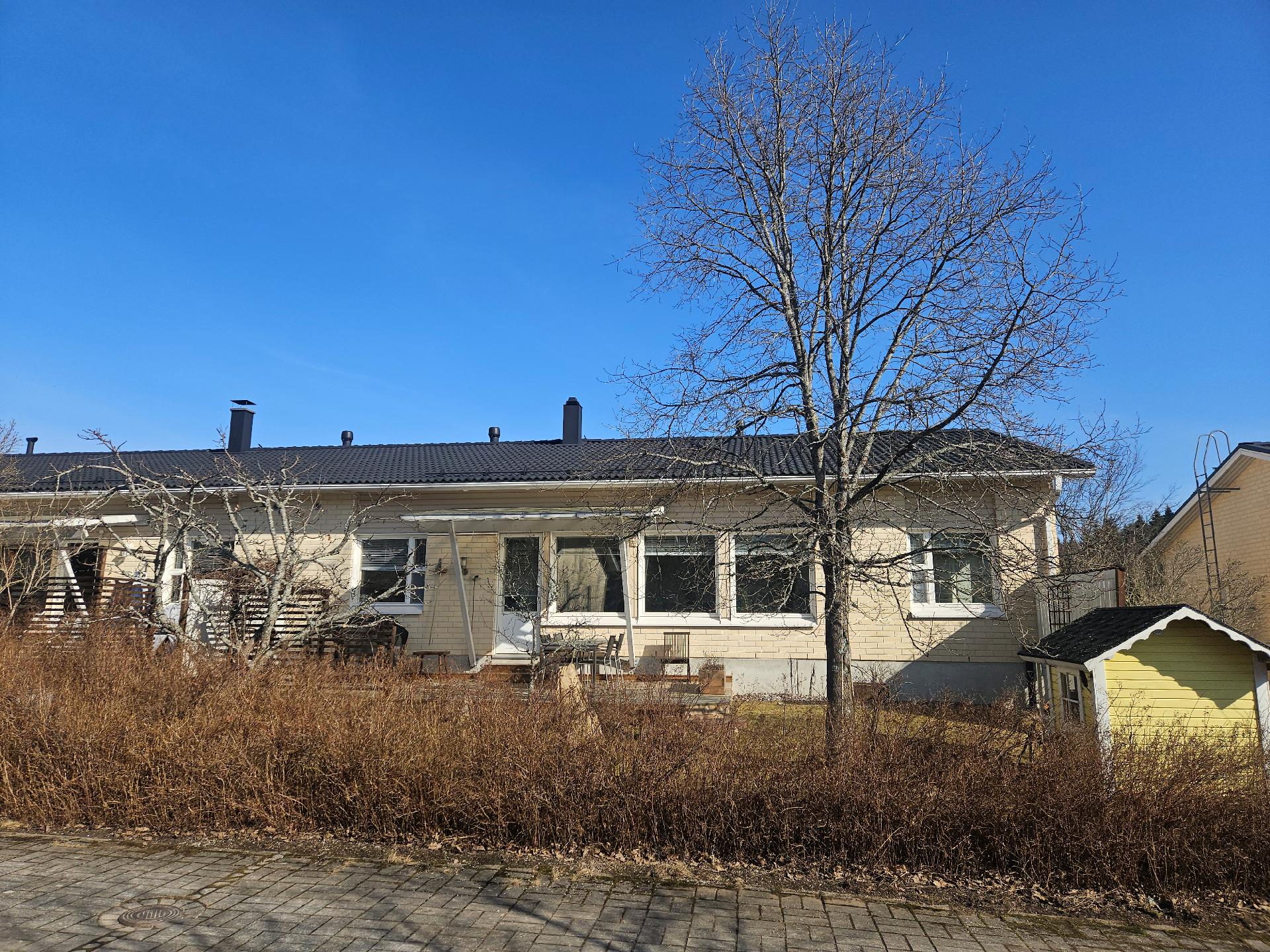 Kolapuuntie 2, Laaksolahti, Espoo