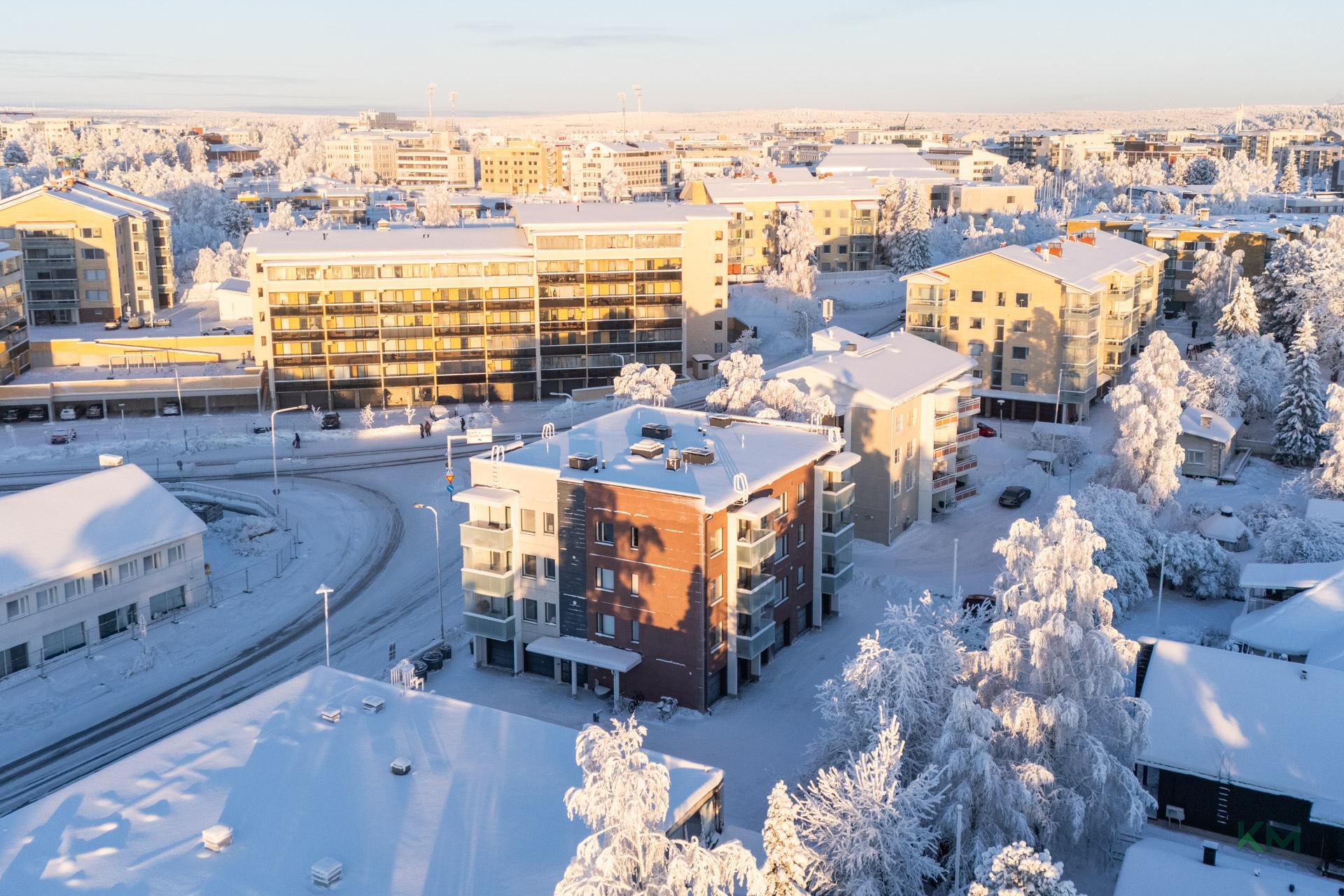 Vapaudentie 10, Keskusta, Rovaniemi