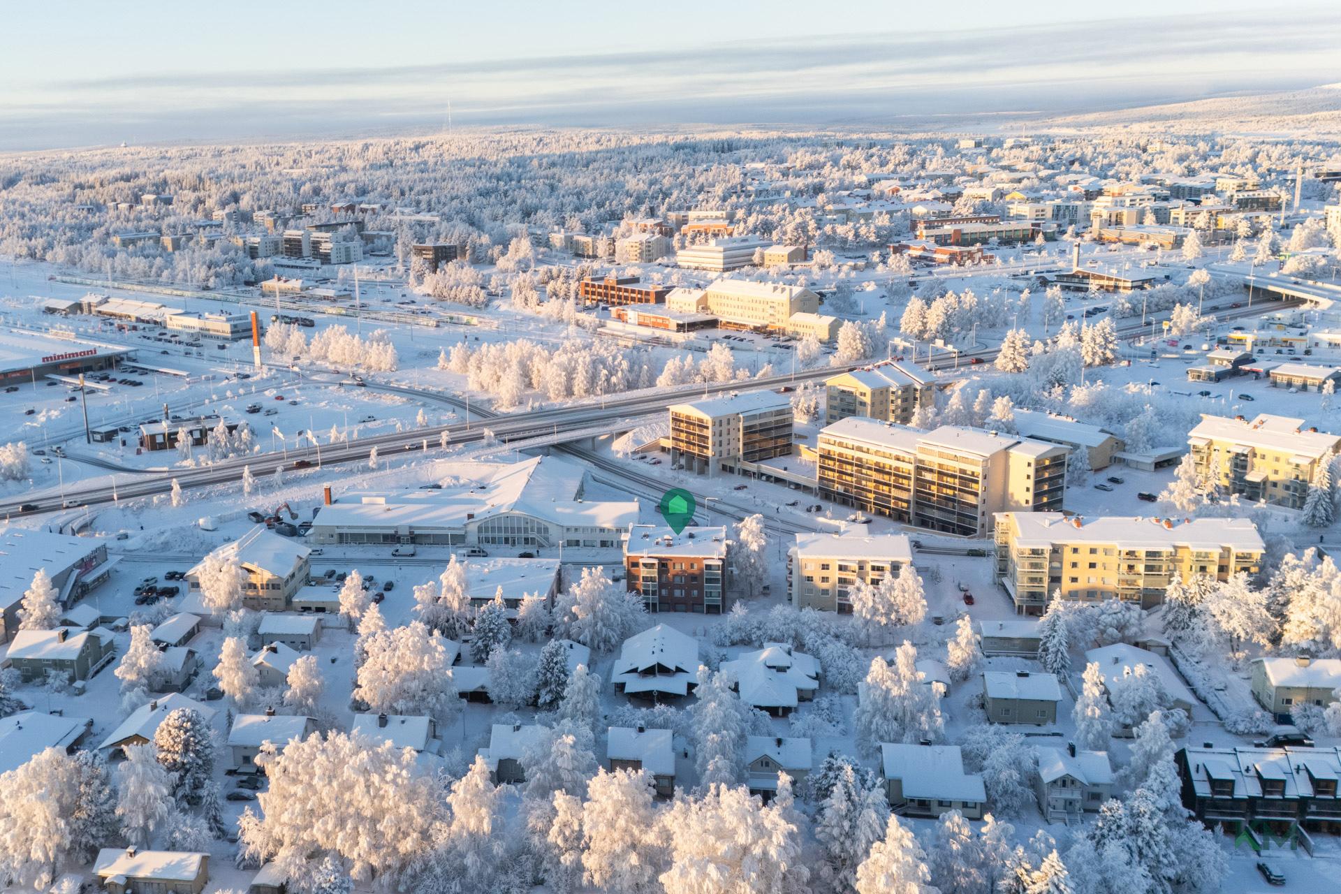 Vapaudentie 10, Keskusta, Rovaniemi