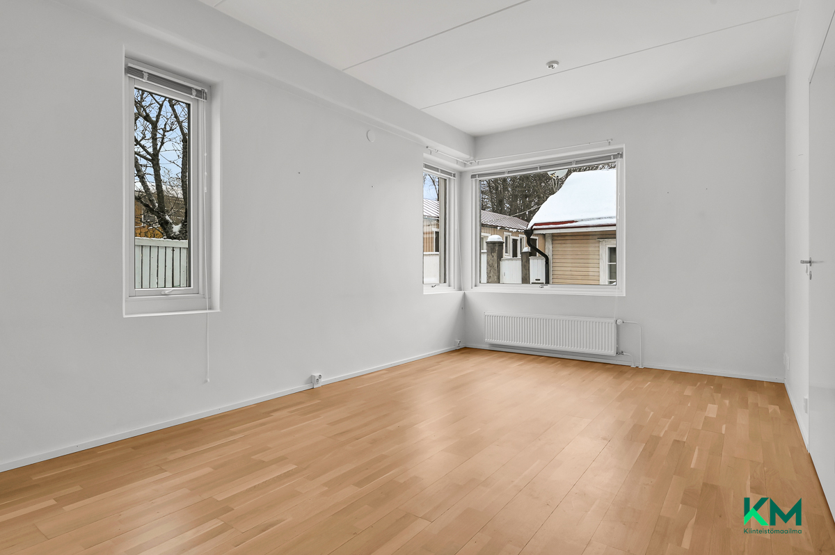 Kuninkaankatu 8, Tammisaari, Raasepori