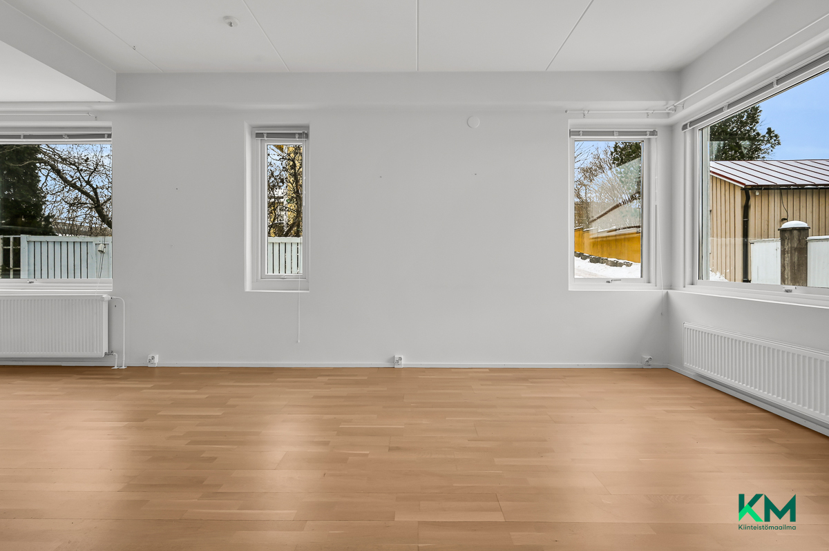 Kuninkaankatu 8, Tammisaari, Raasepori