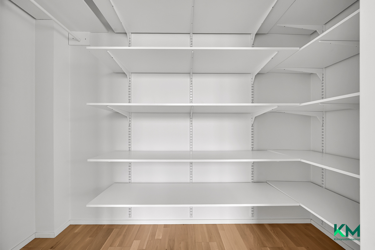 Kuninkaankatu 8, Tammisaari, Raasepori