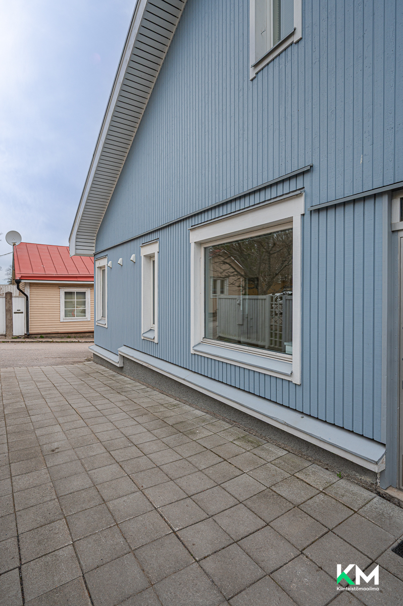 Kuninkaankatu 8, Tammisaari, Raasepori