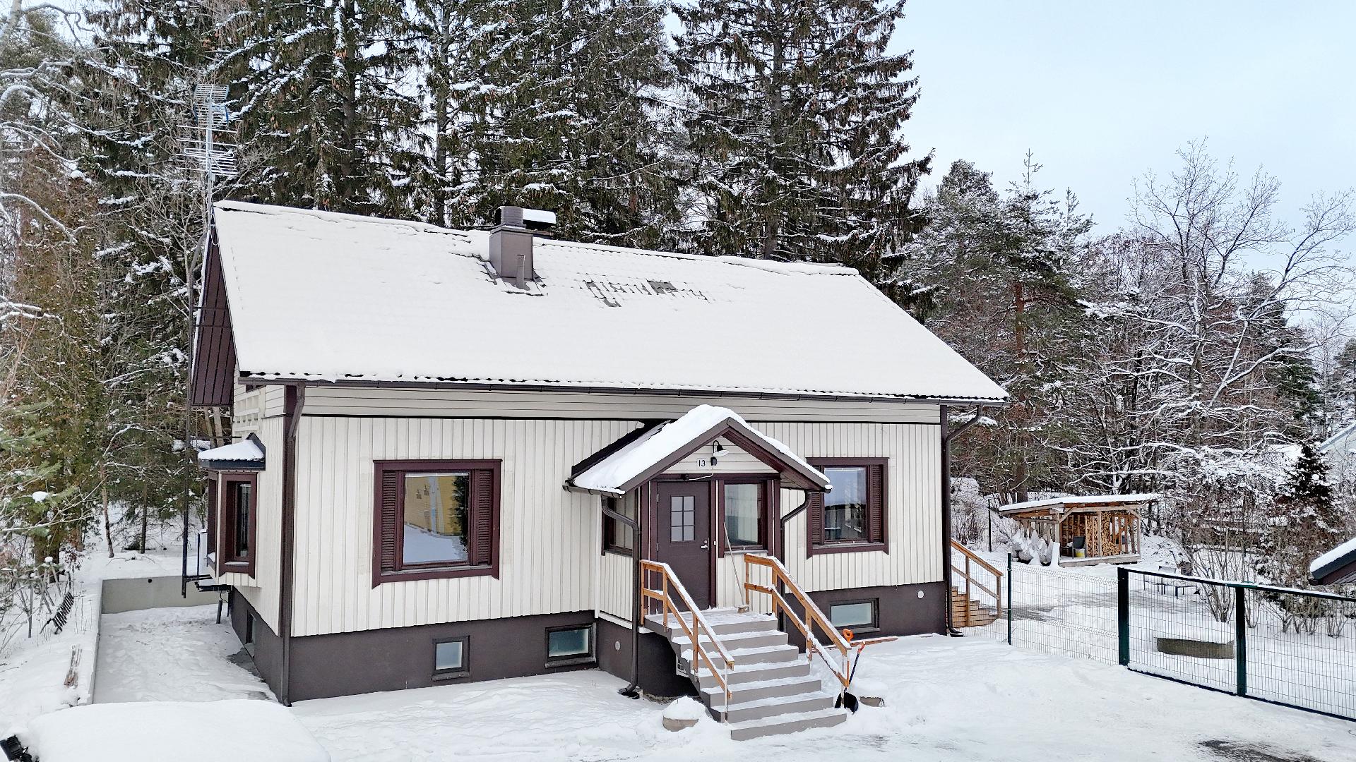 Suojärvenkatu 13, Niinivaara, Joensuu