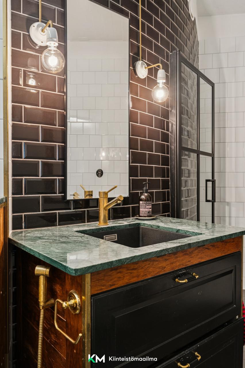 Siltasaarenkatu 11, Siltasaari, Helsinki