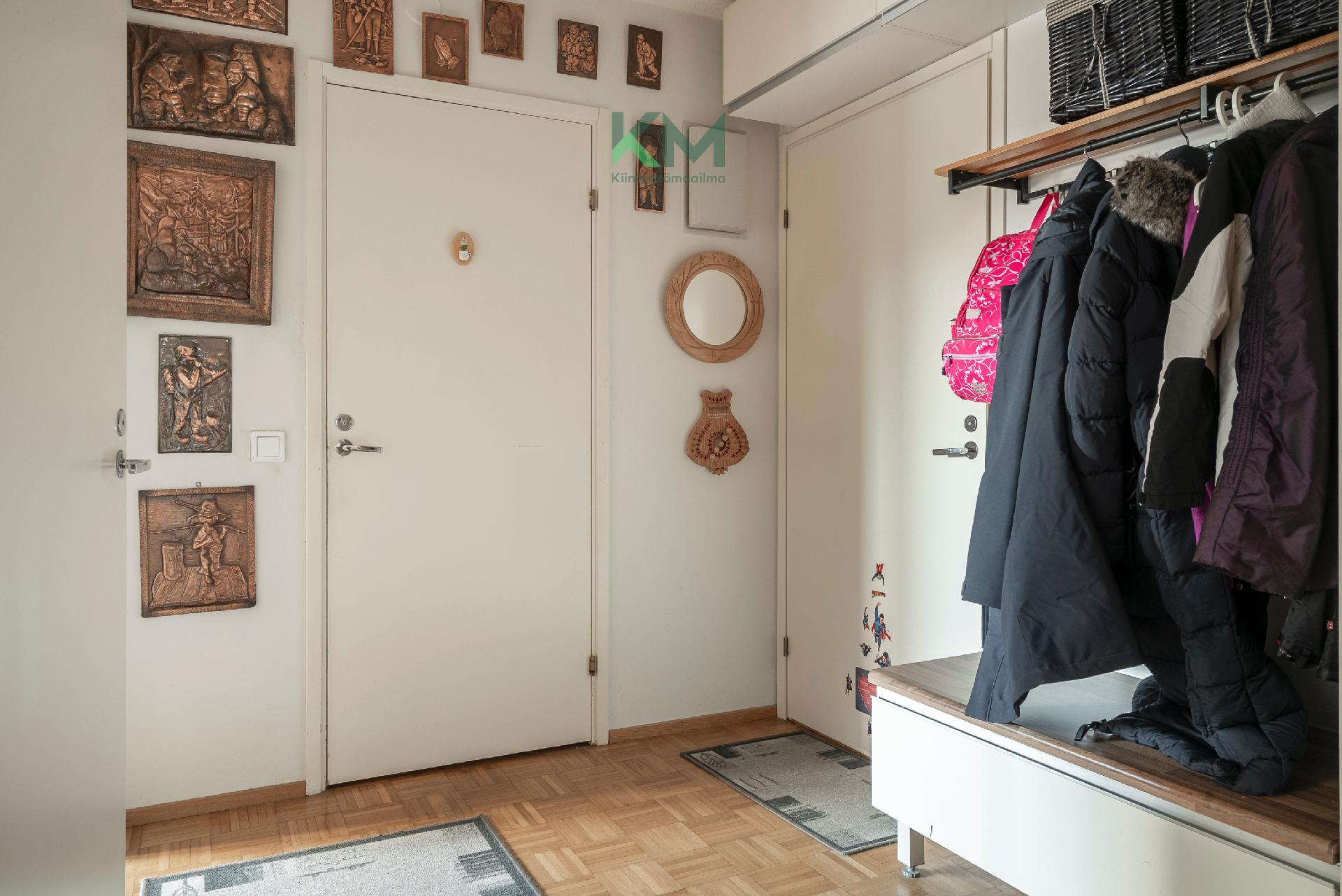 Lehdokkipolku 4, Itäkeskus, Helsinki