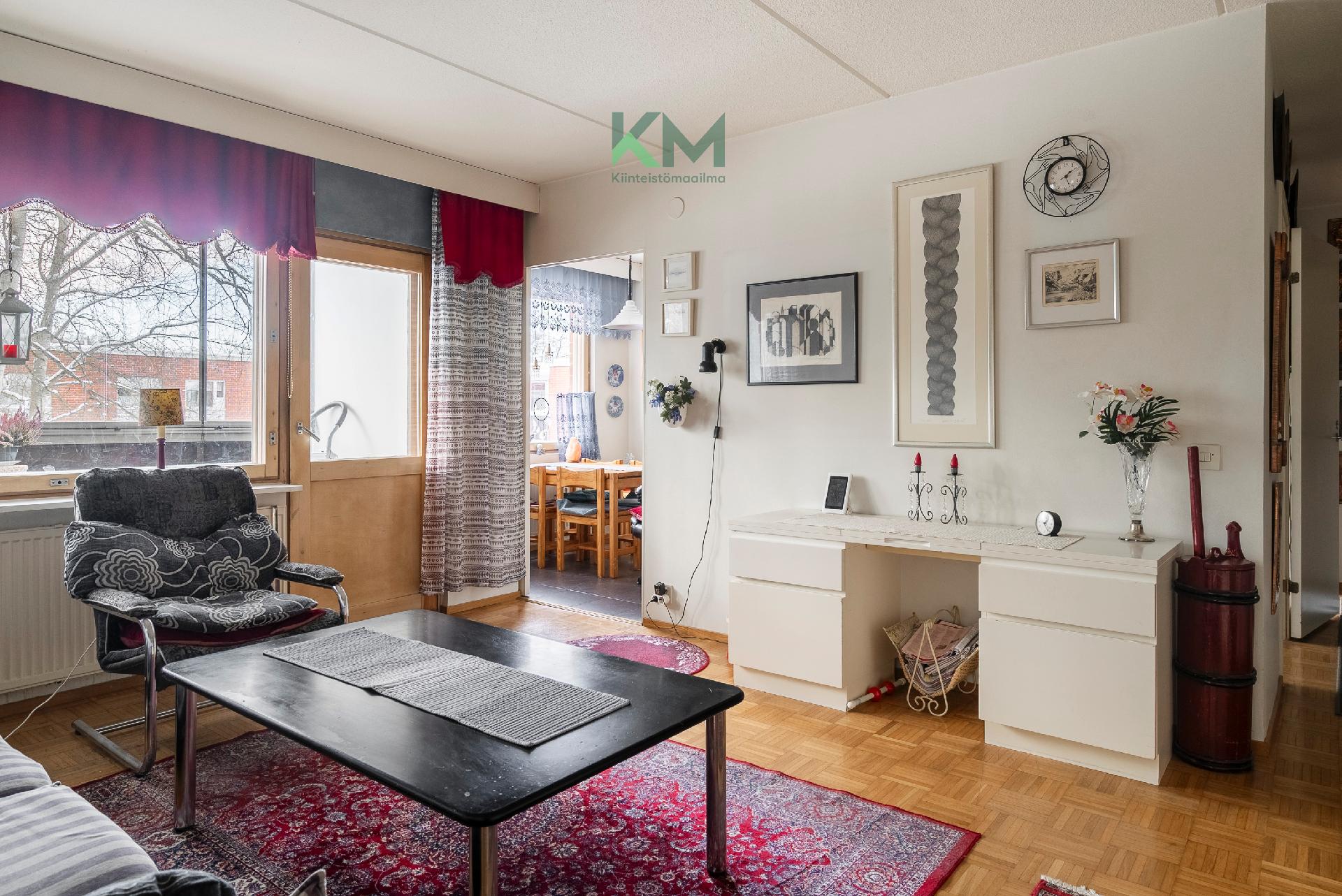 Lehdokkipolku 4, Itäkeskus, Helsinki