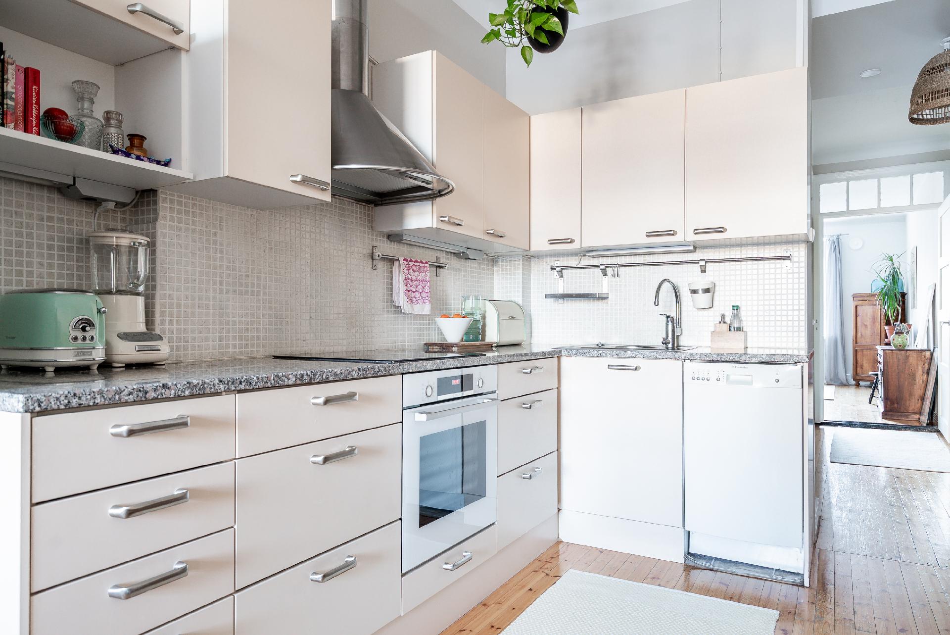 Aleksis Kiven katu 24, Alppiharju, Helsinki