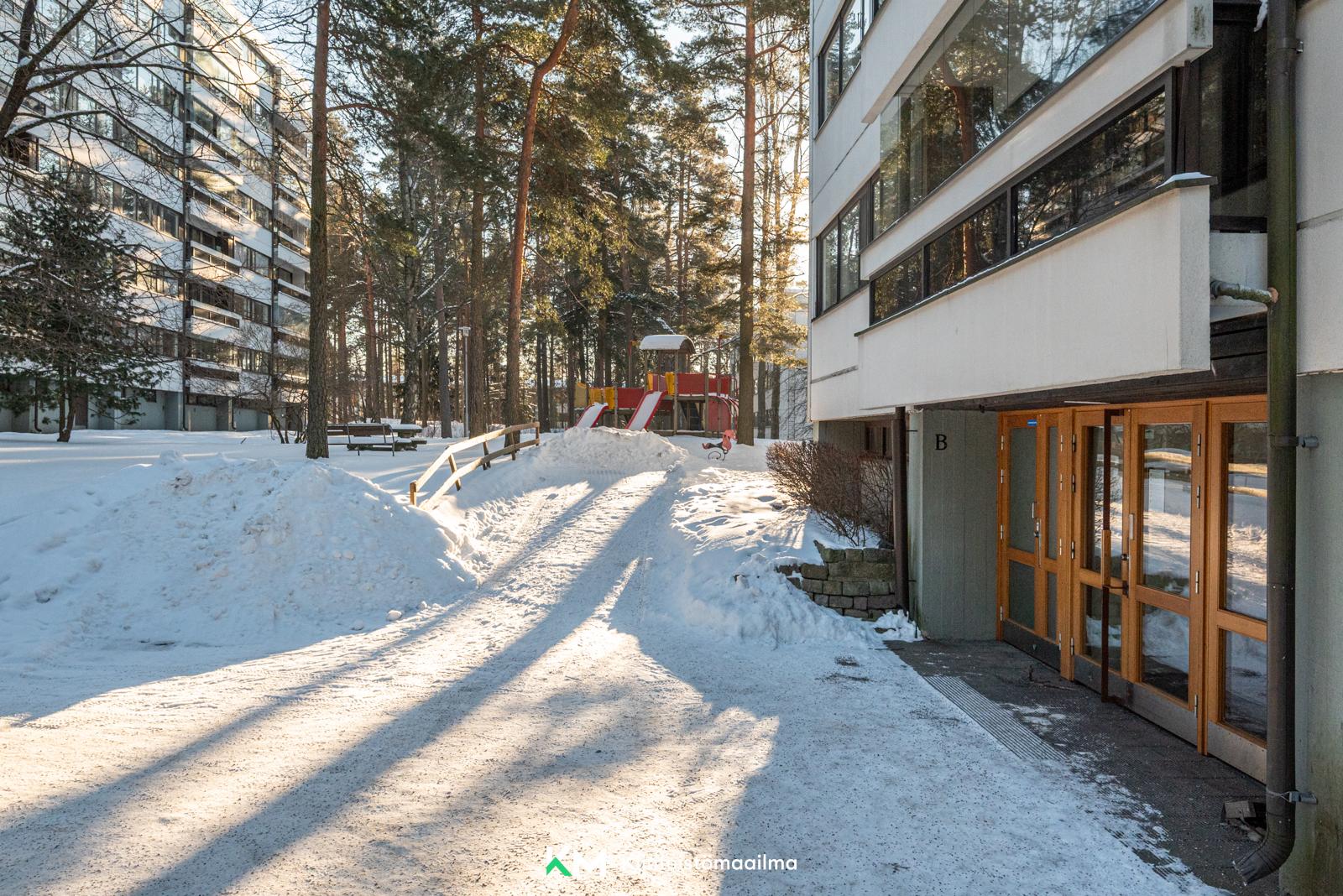 Karistimentie 2, Myllypuro, Helsinki