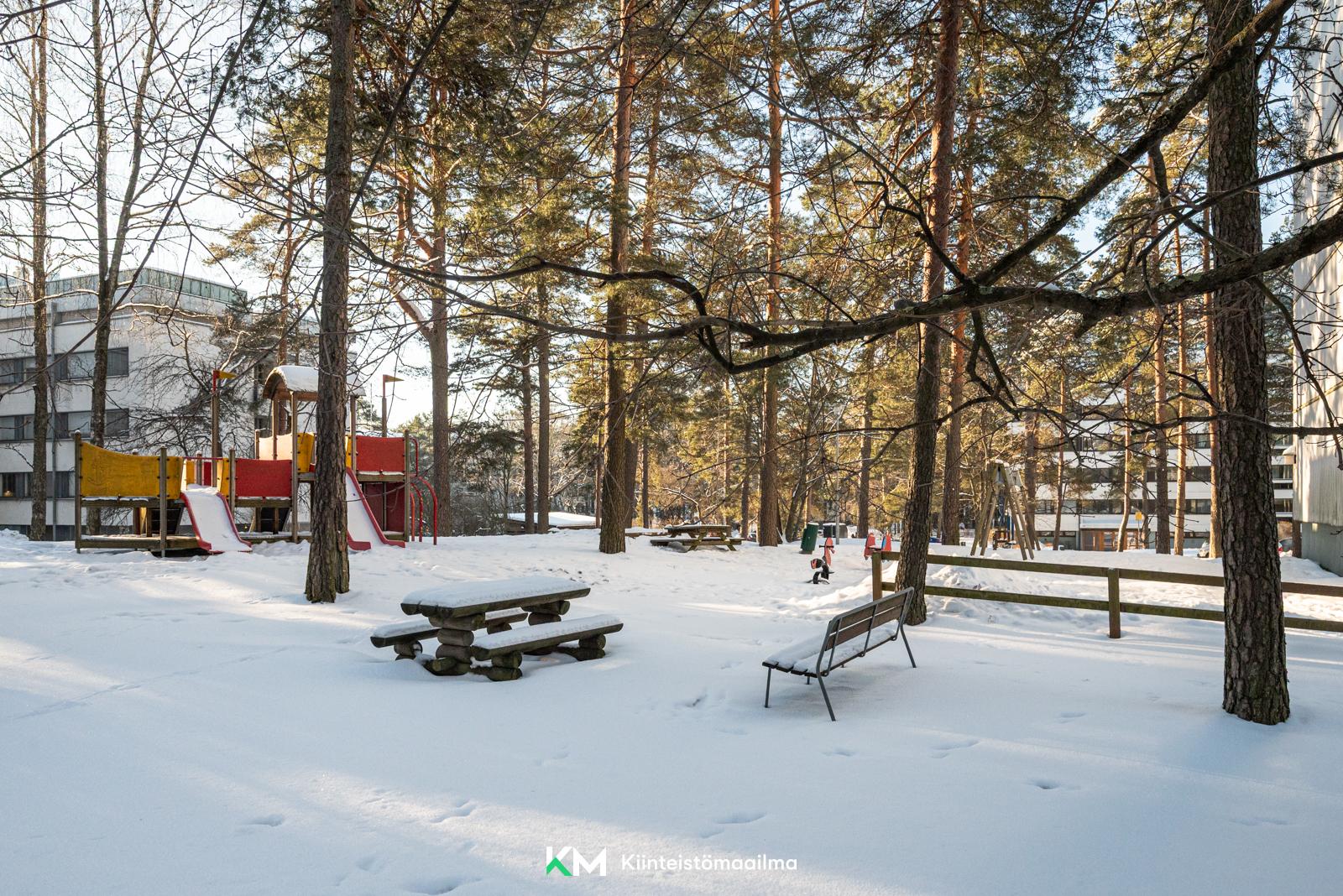 Karistimentie 2, Myllypuro, Helsinki