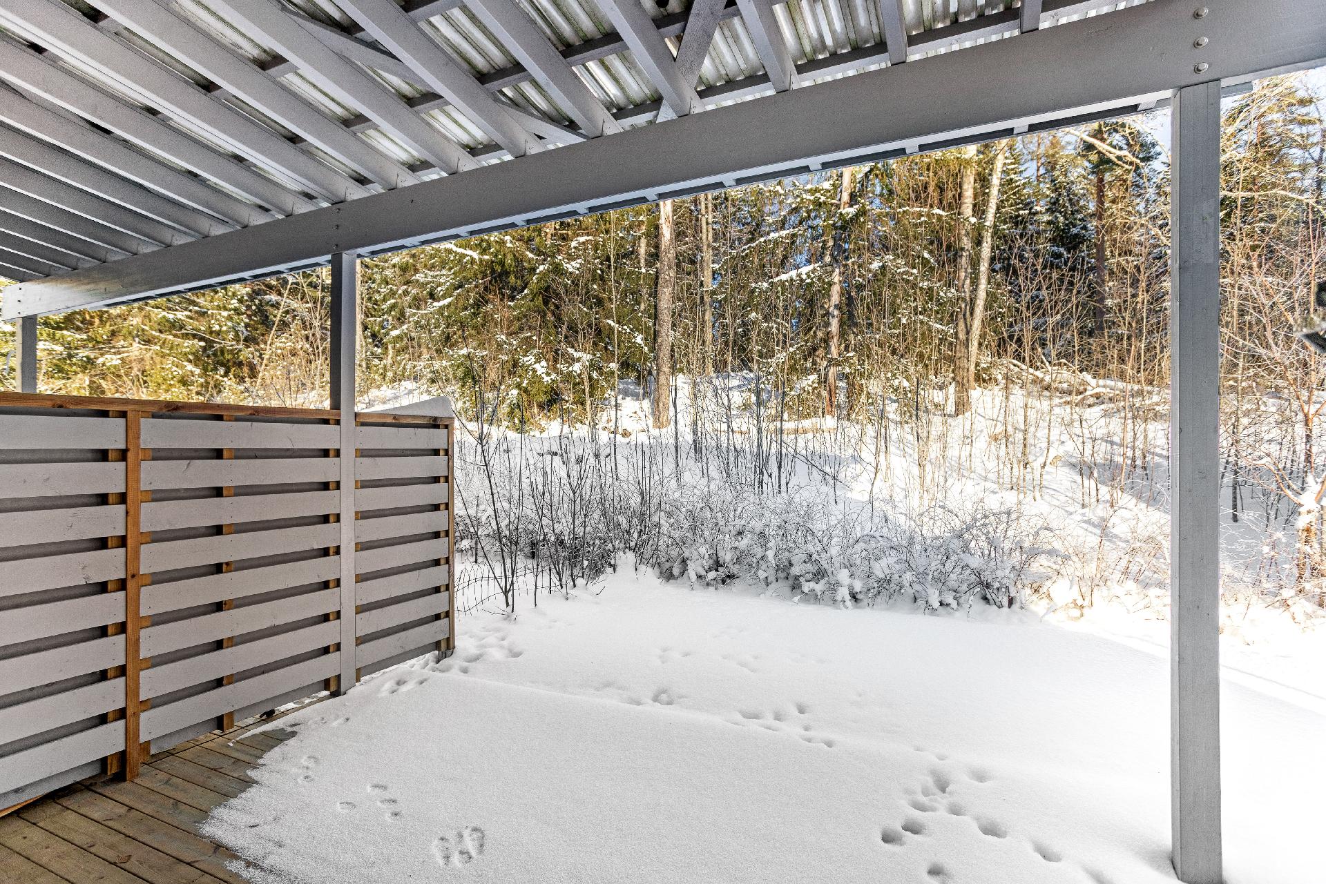 Harmaaniitynkuja 4, Tillinmäki, Espoo