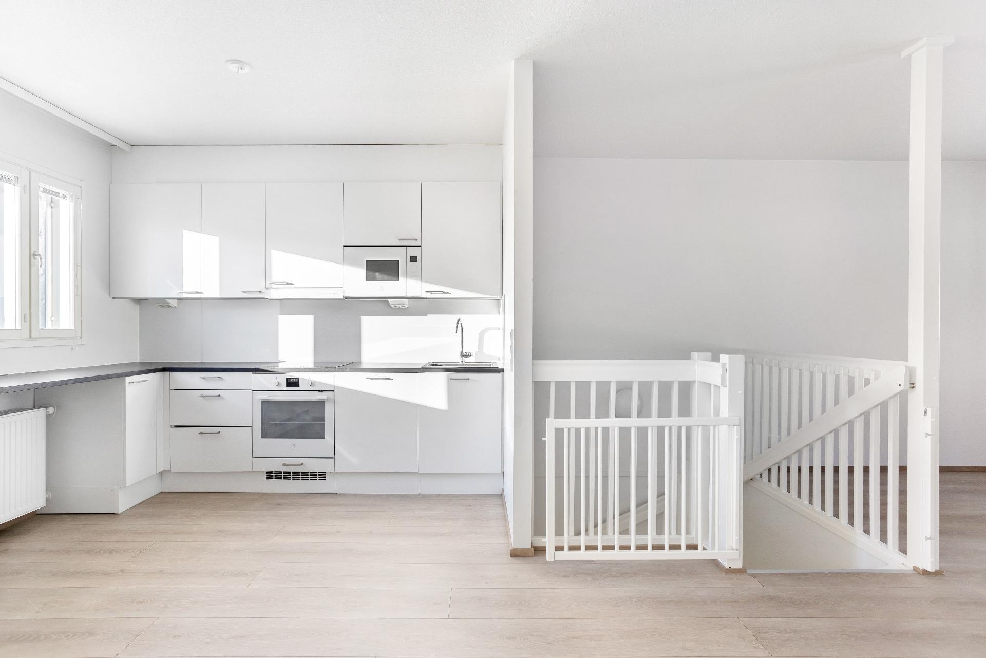 Harmaaniitynkuja 4, Tillinmäki, Espoo