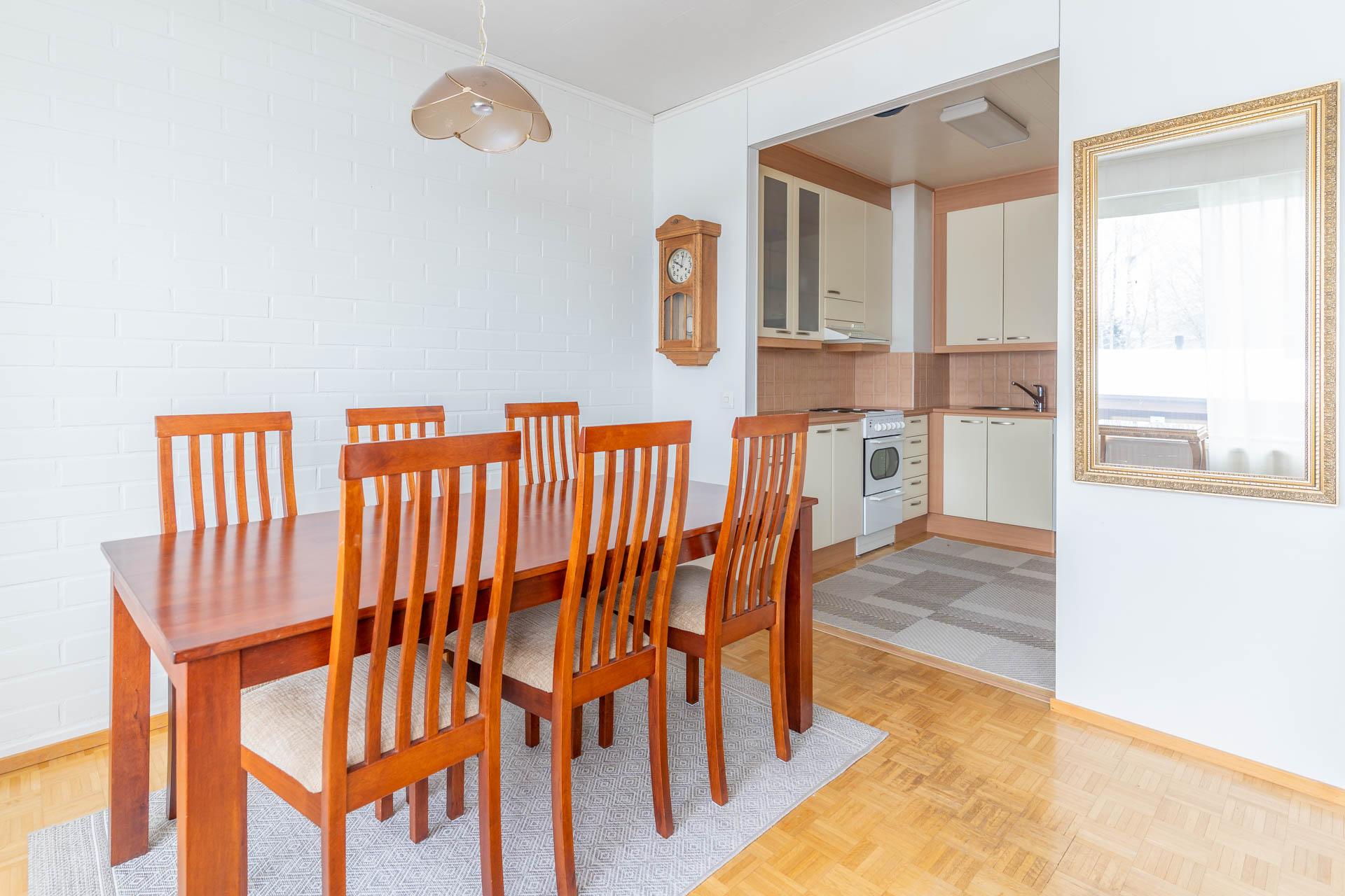 Katriinaperintie 7-9, Nummela, Vihti