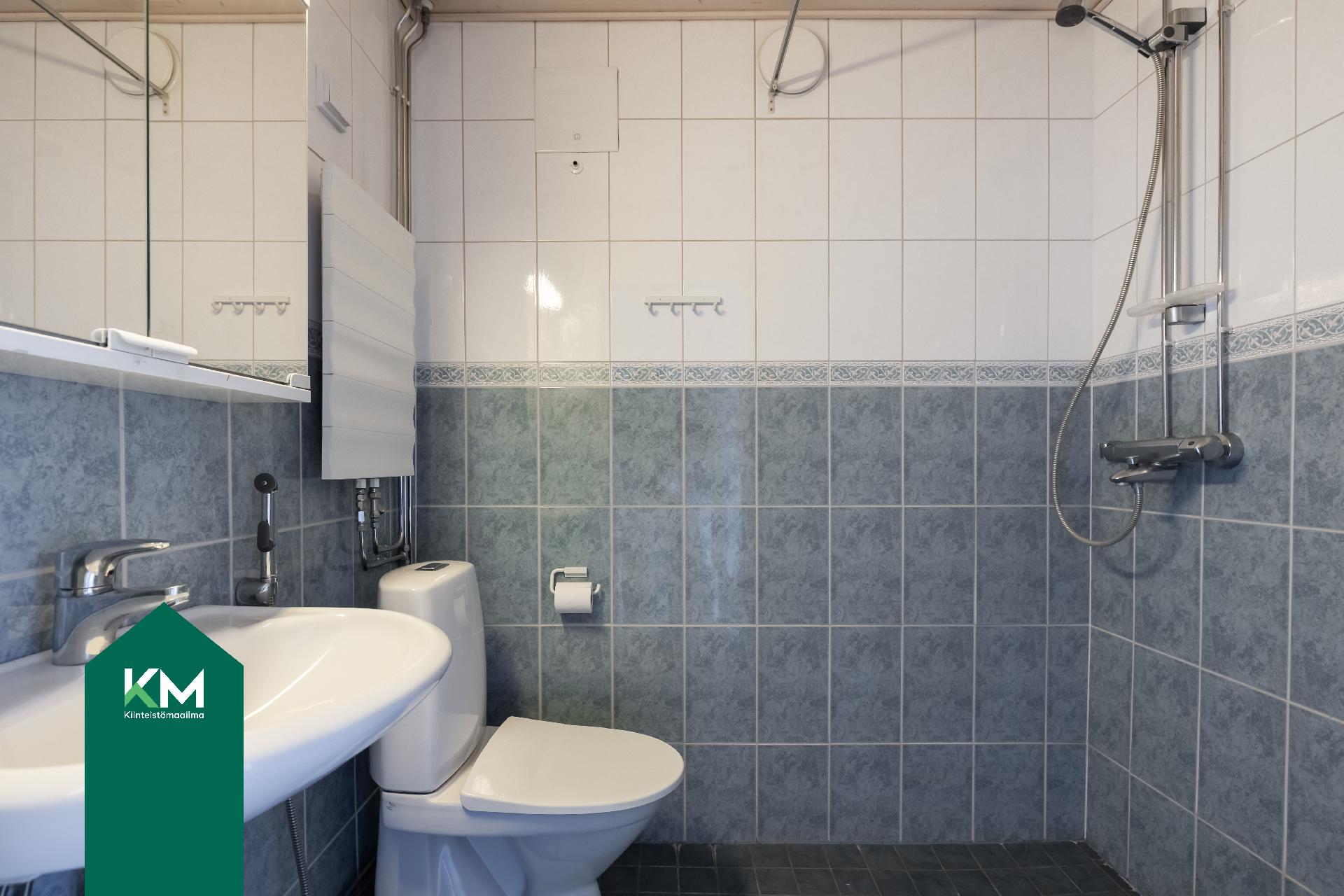 Kymenlaaksonkatu 9, Kotkansaari, Kotka