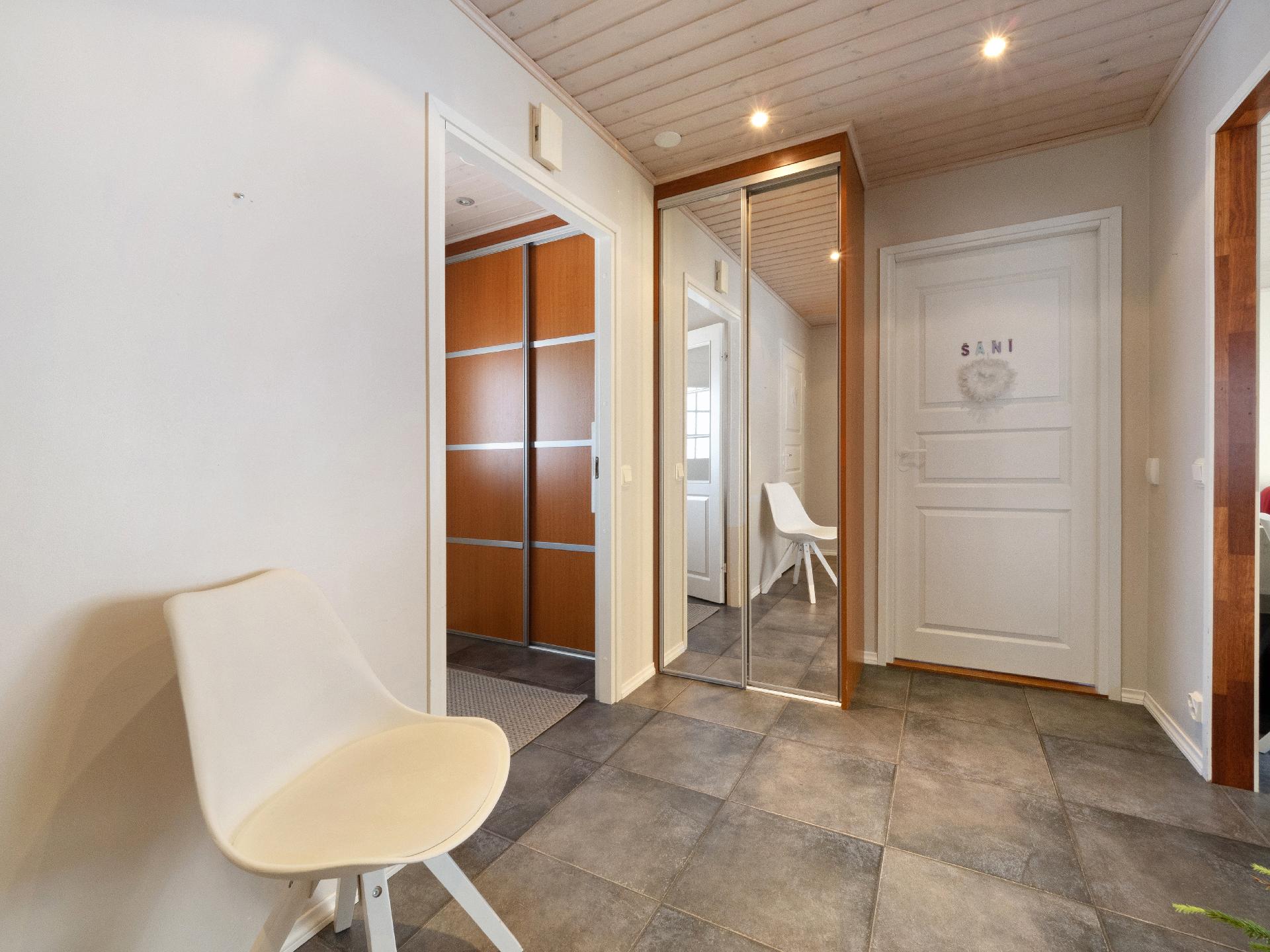 Jahtimestarintie 18, Kylmäoja, Kontiolahti