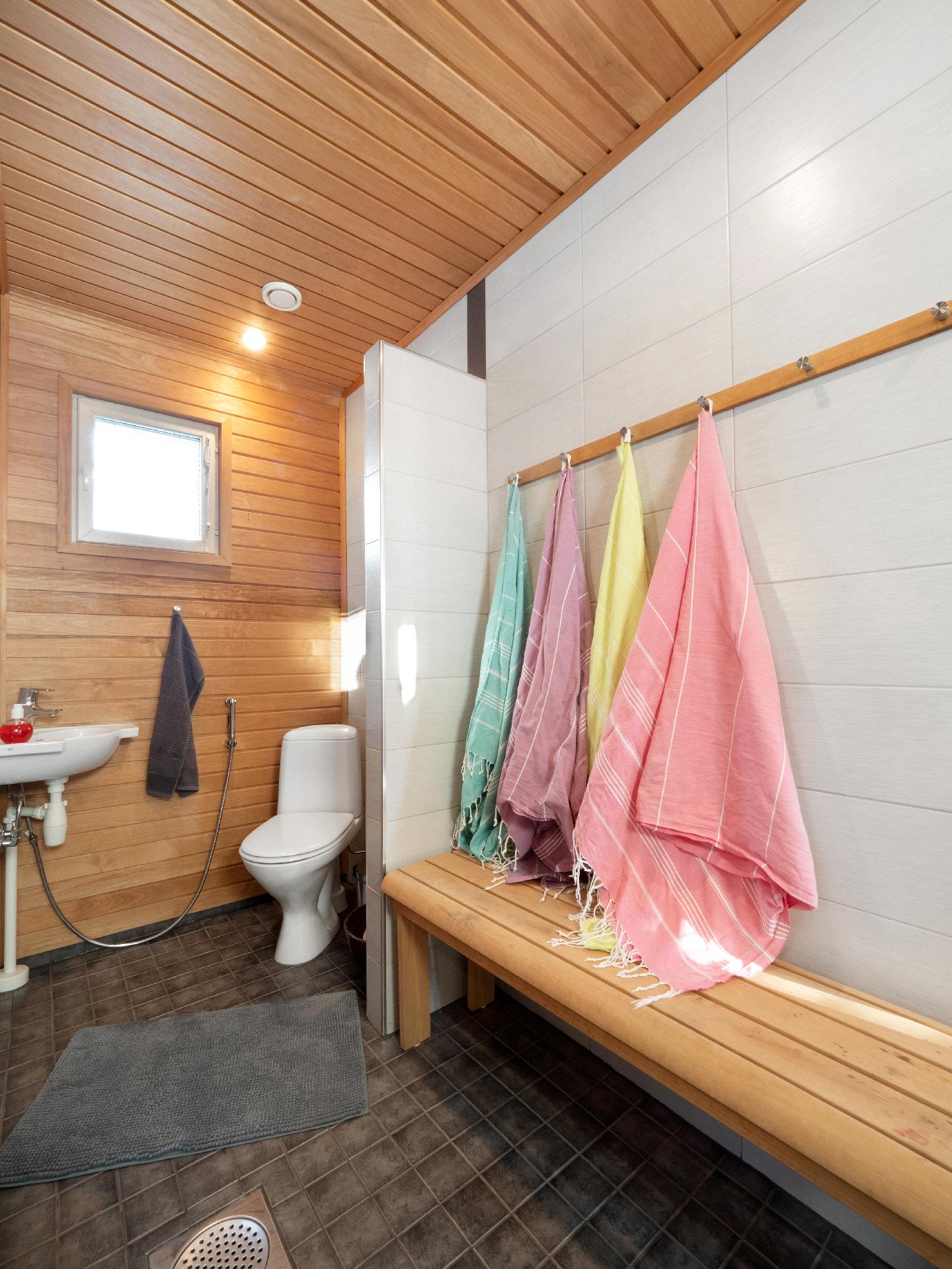 Jahtimestarintie 18, Kylmäoja, Kontiolahti