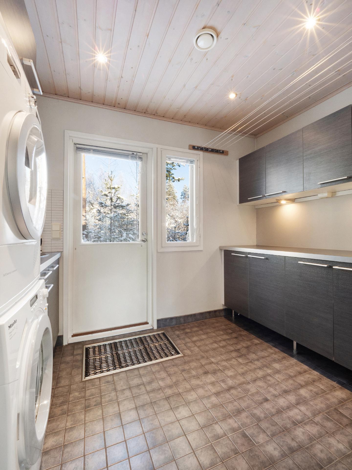 Jahtimestarintie 18, Kylmäoja, Kontiolahti