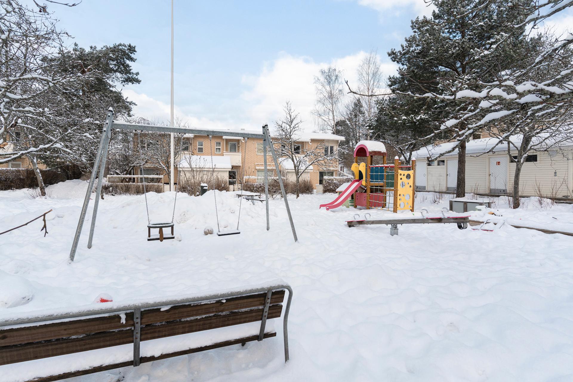 Kuismakuja 1, Pukinmäki, Helsinki