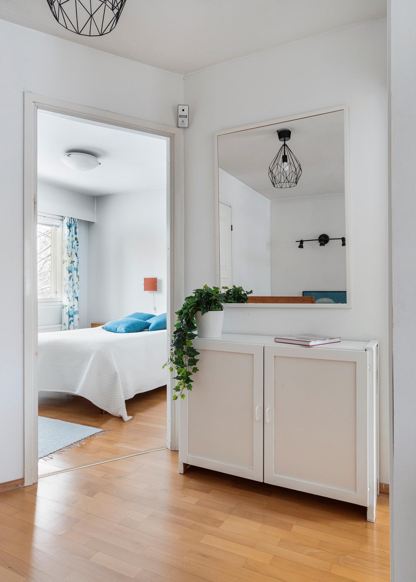 Kuismakuja 1, Pukinmäki, Helsinki