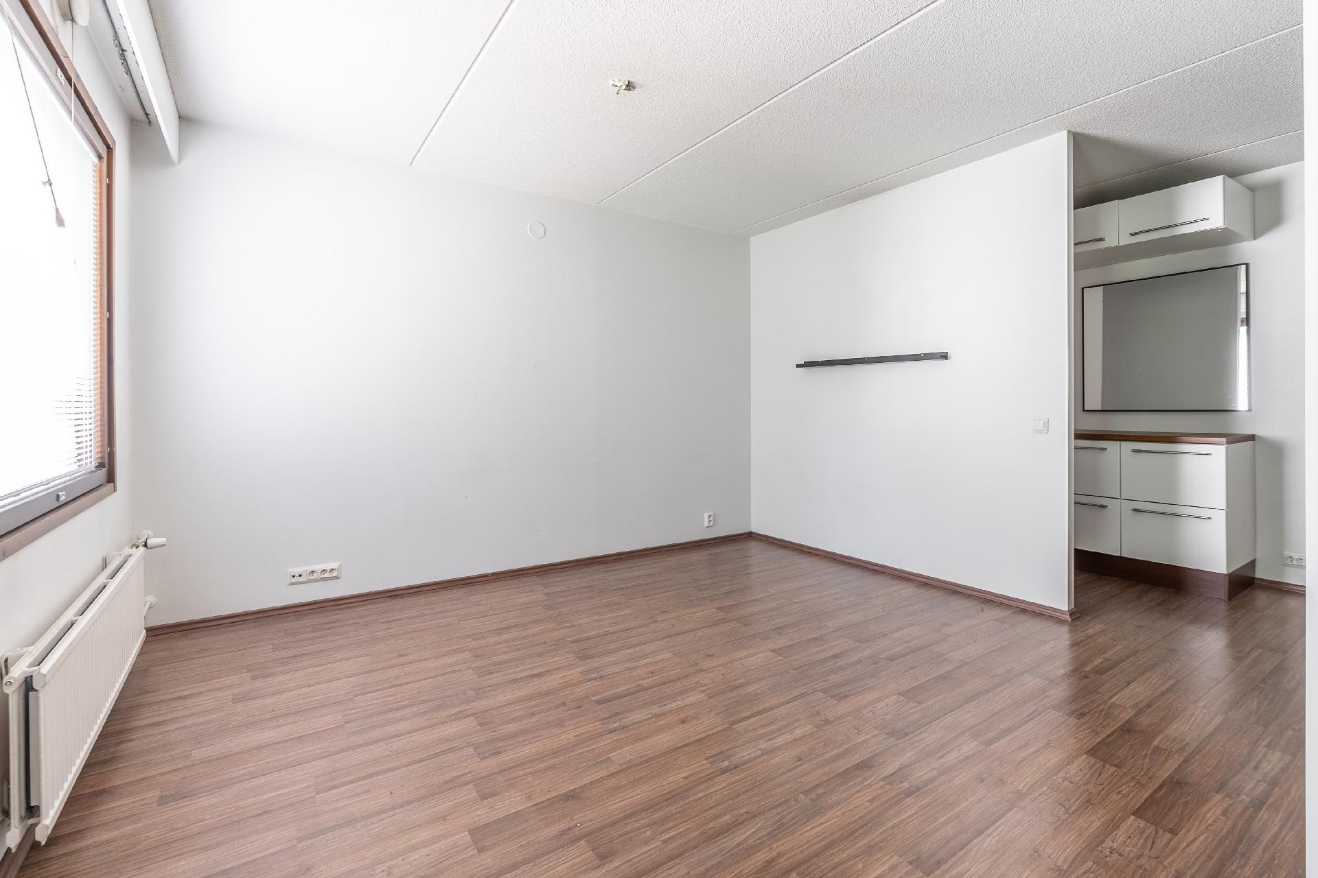 Kaitoväylä 30, Kaijonharju, Oulu