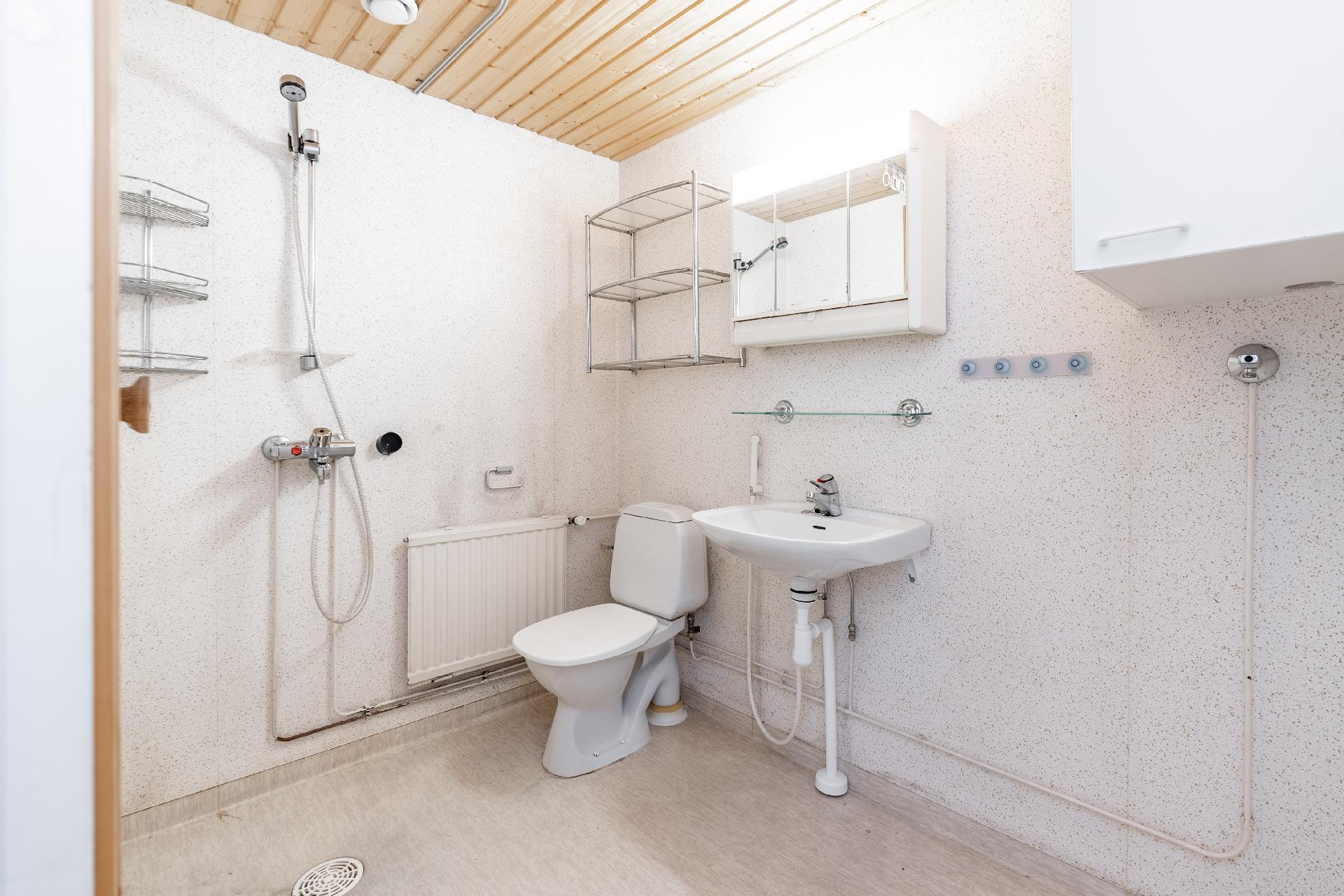 Kaitoväylä 30, Kaijonharju, Oulu